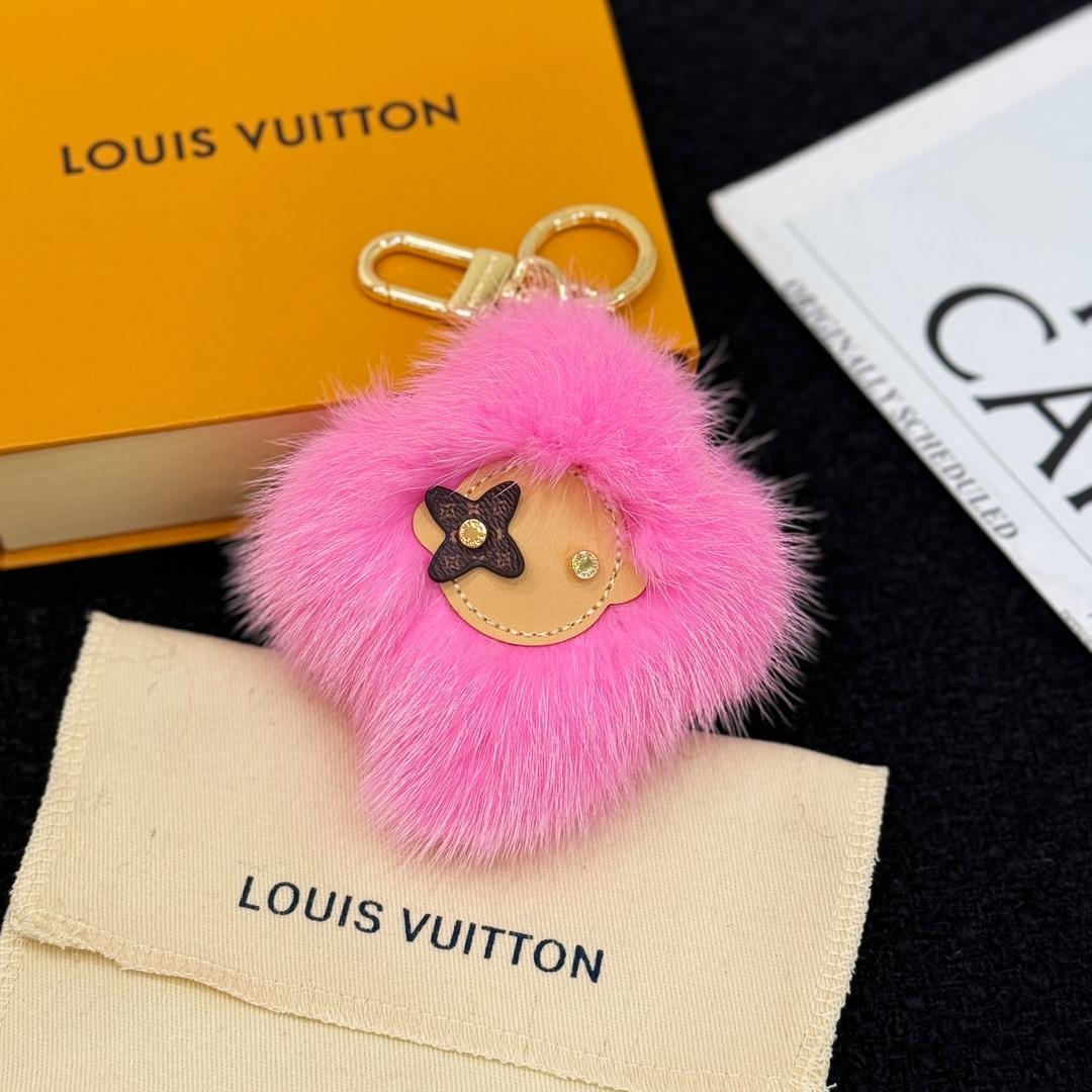 Louis Vuitton Vivienne Fur Key Holder   M01447 - FashionPlug
