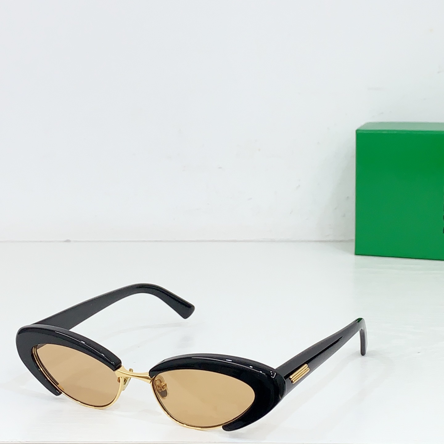 Bottega Veneta Angle Cat Eye Sunglasses    - FashionPlug
