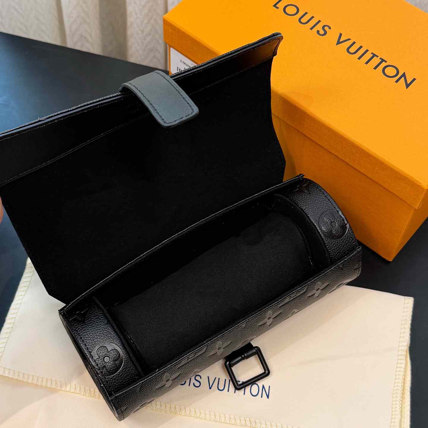 Louis Vuitton 3 Watch Case    - FashionPlug