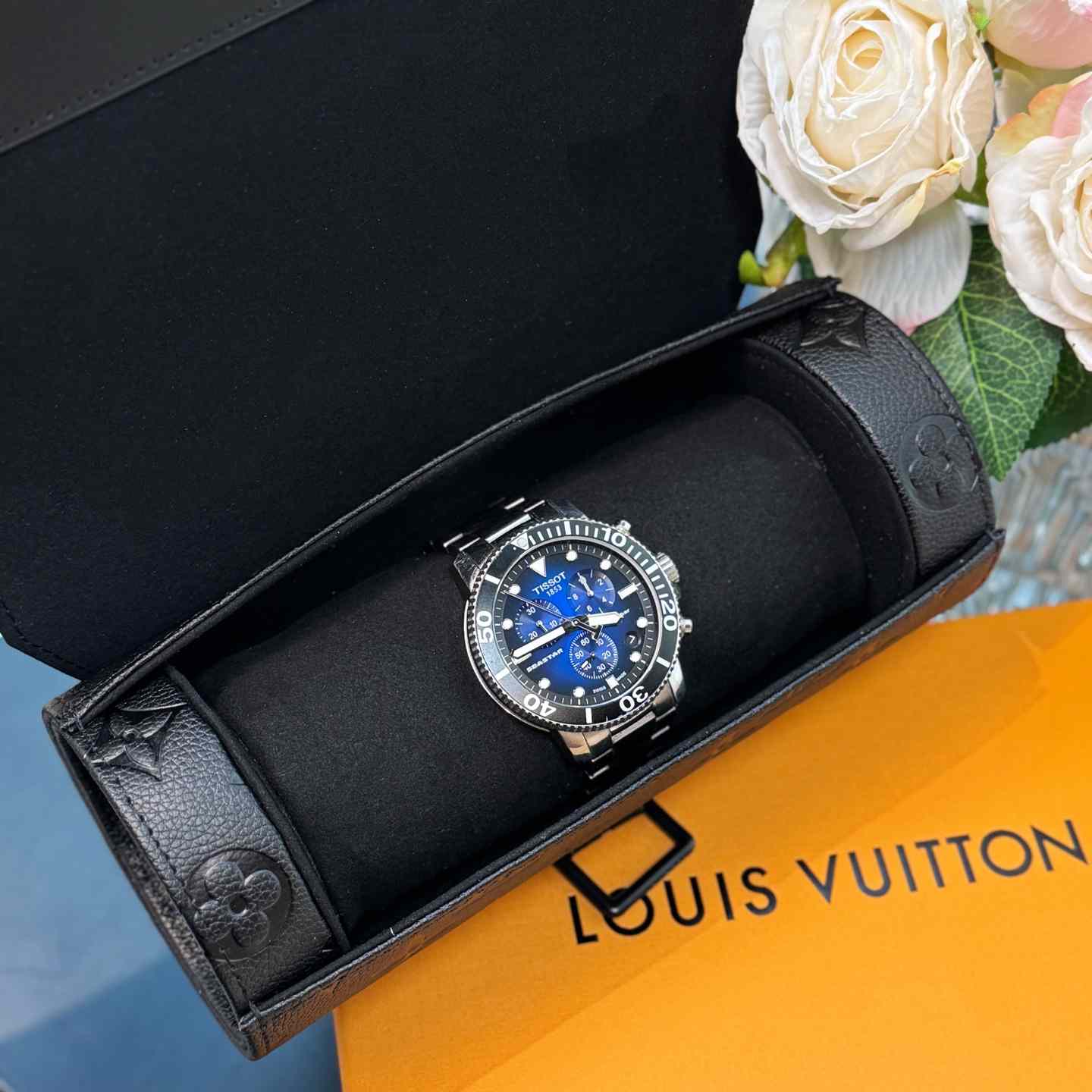 Louis Vuitton 3 Watch Case    - FashionPlug