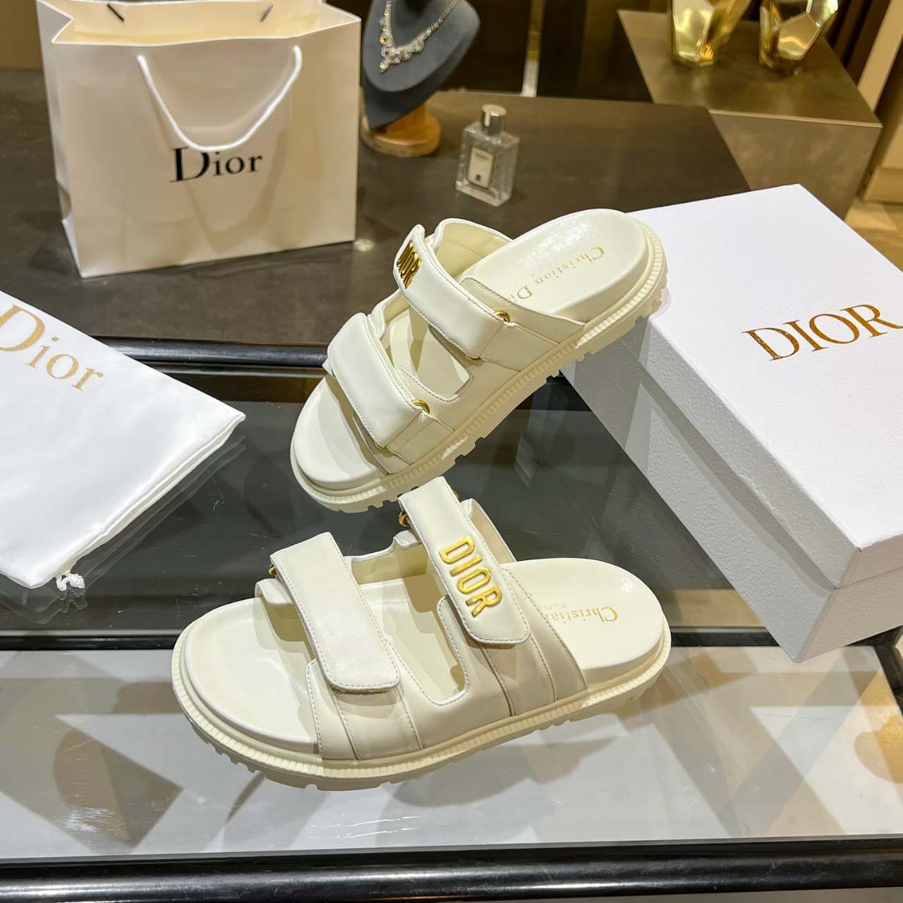 Dior Dioract Slide  - FashionPlug