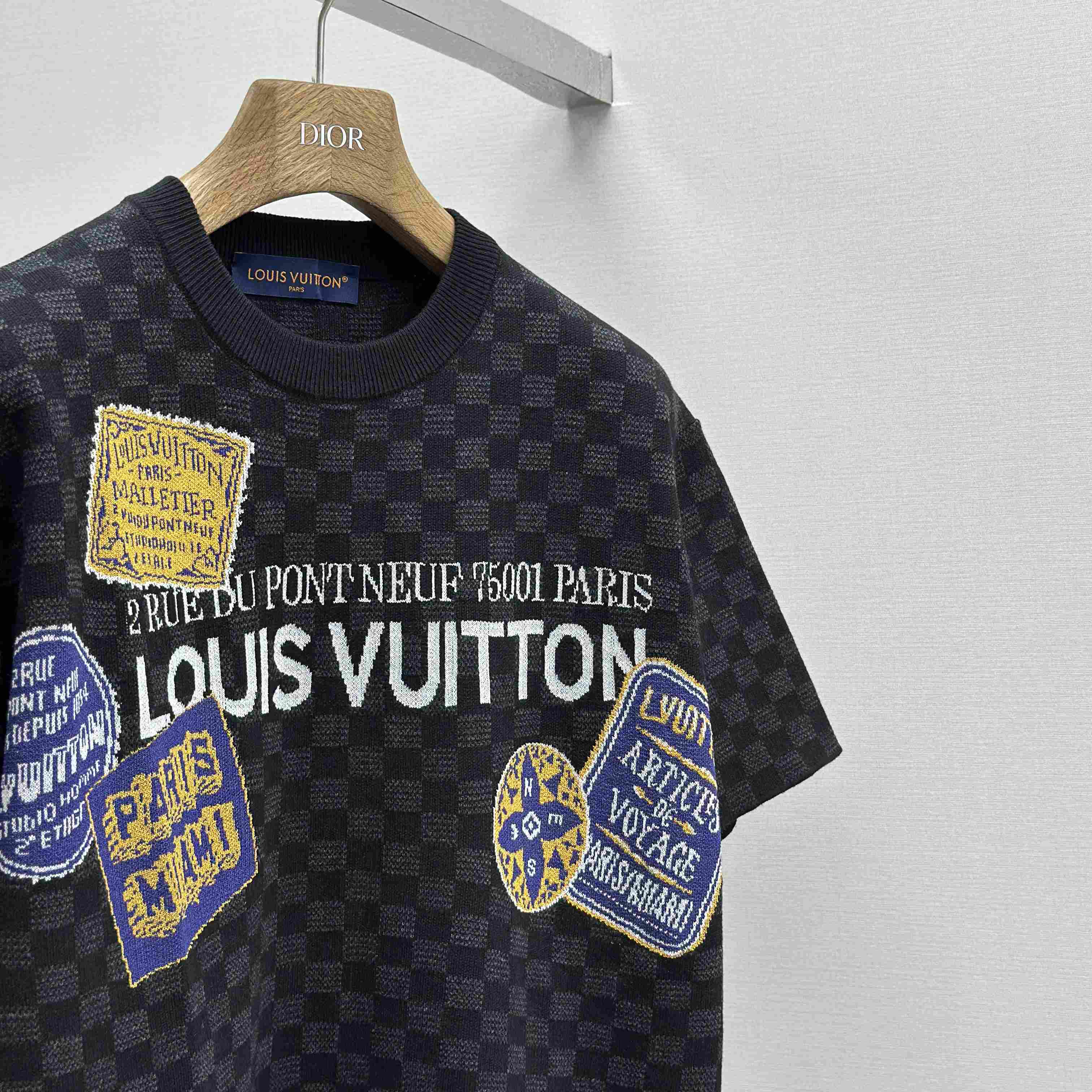 Louis Vuitton Jersey Jacquard T-Shirt   1AHW57 - FashionPlug