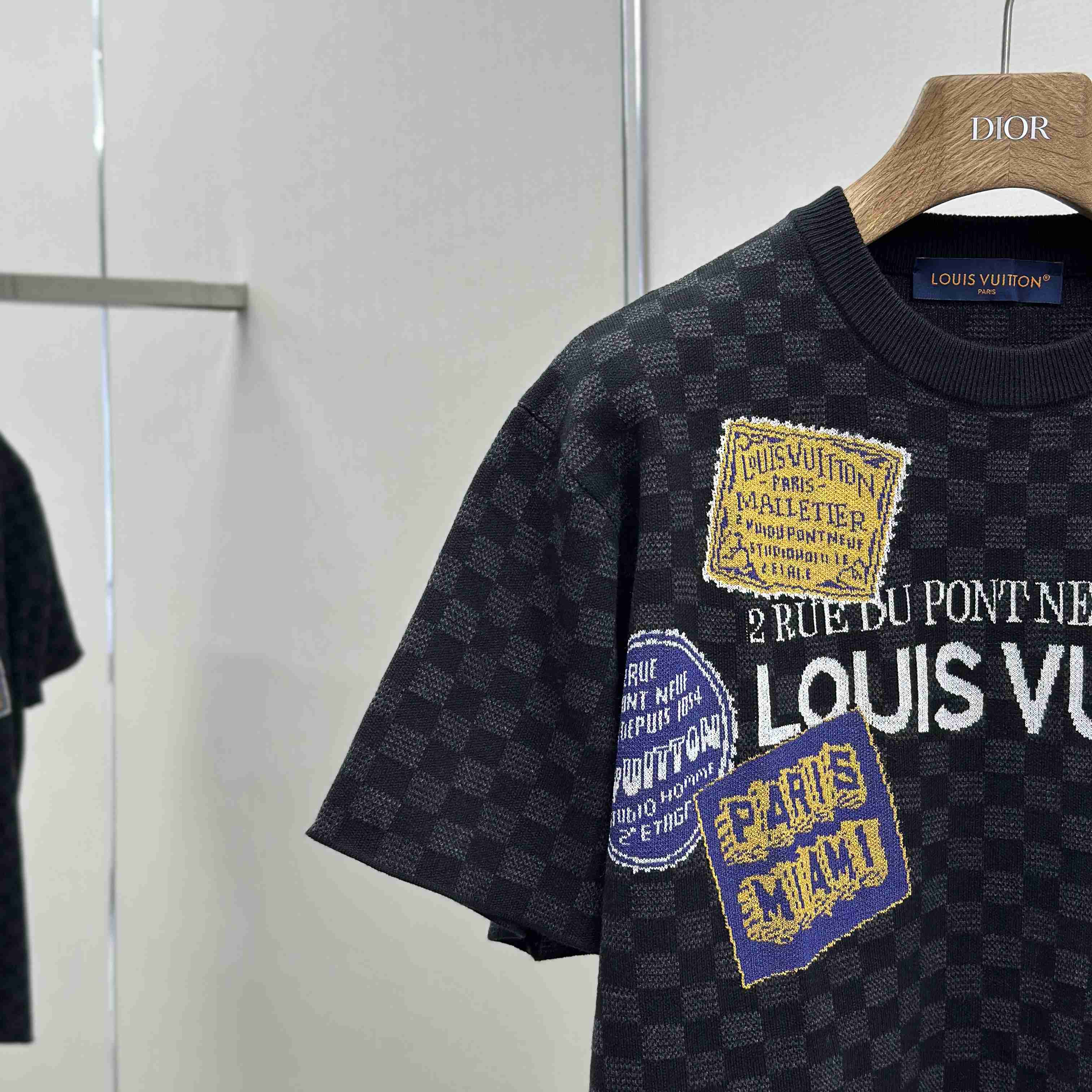 Louis Vuitton Jersey Jacquard T-Shirt   1AHW57 - FashionPlug