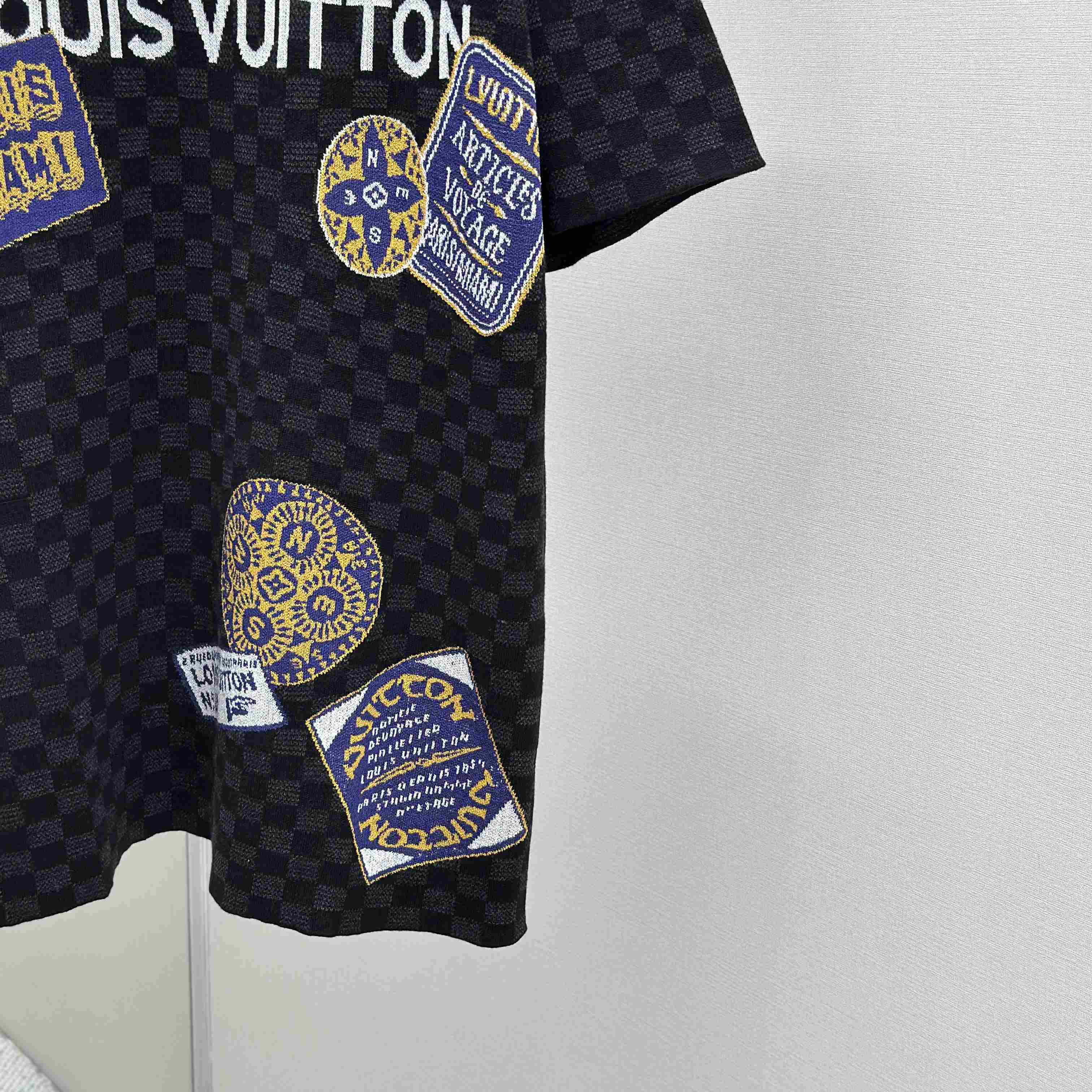 Louis Vuitton Jersey Jacquard T-Shirt   1AHW57 - FashionPlug