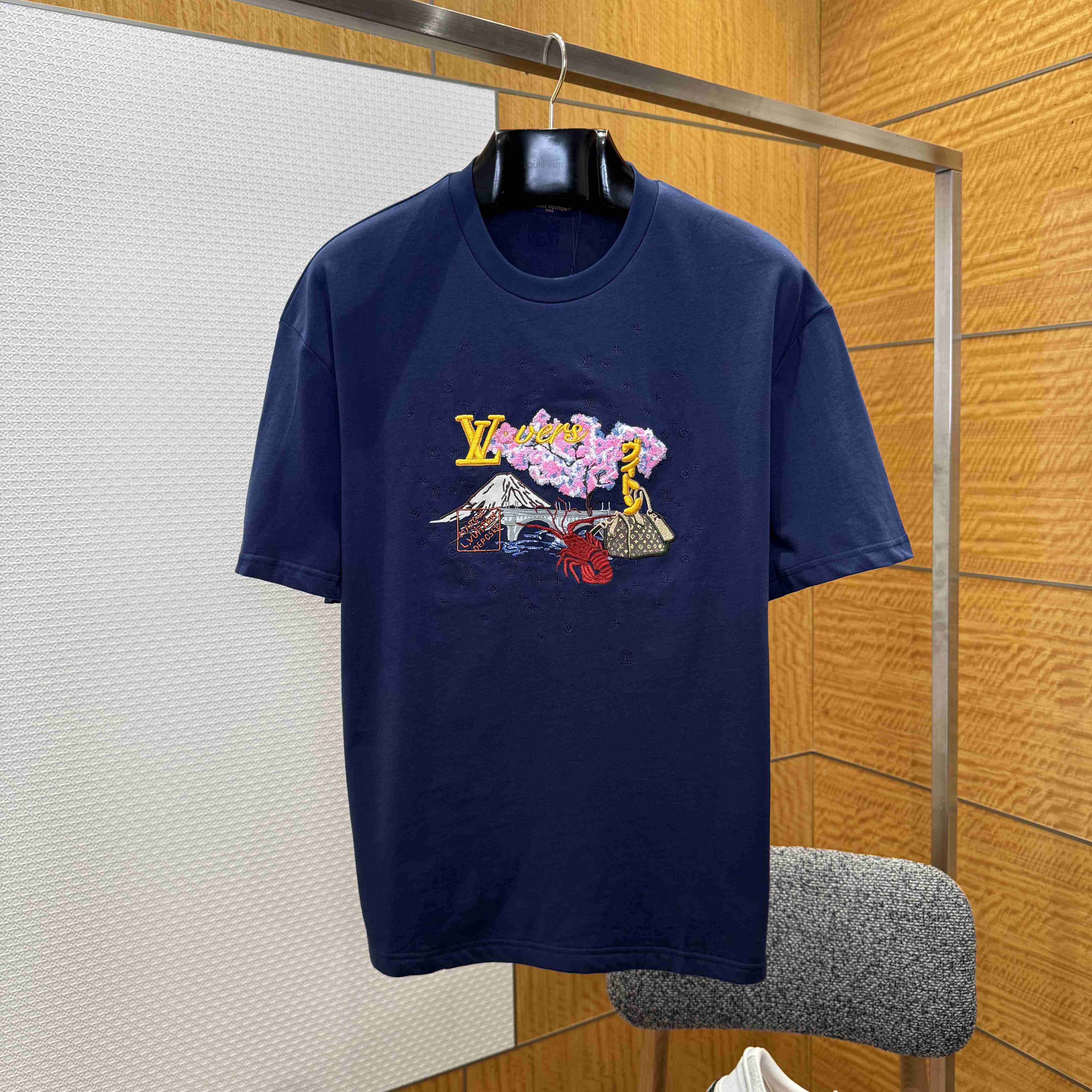 Louis Vuitton Embroidered T-Shirt   1AIMKV - FashionPlug