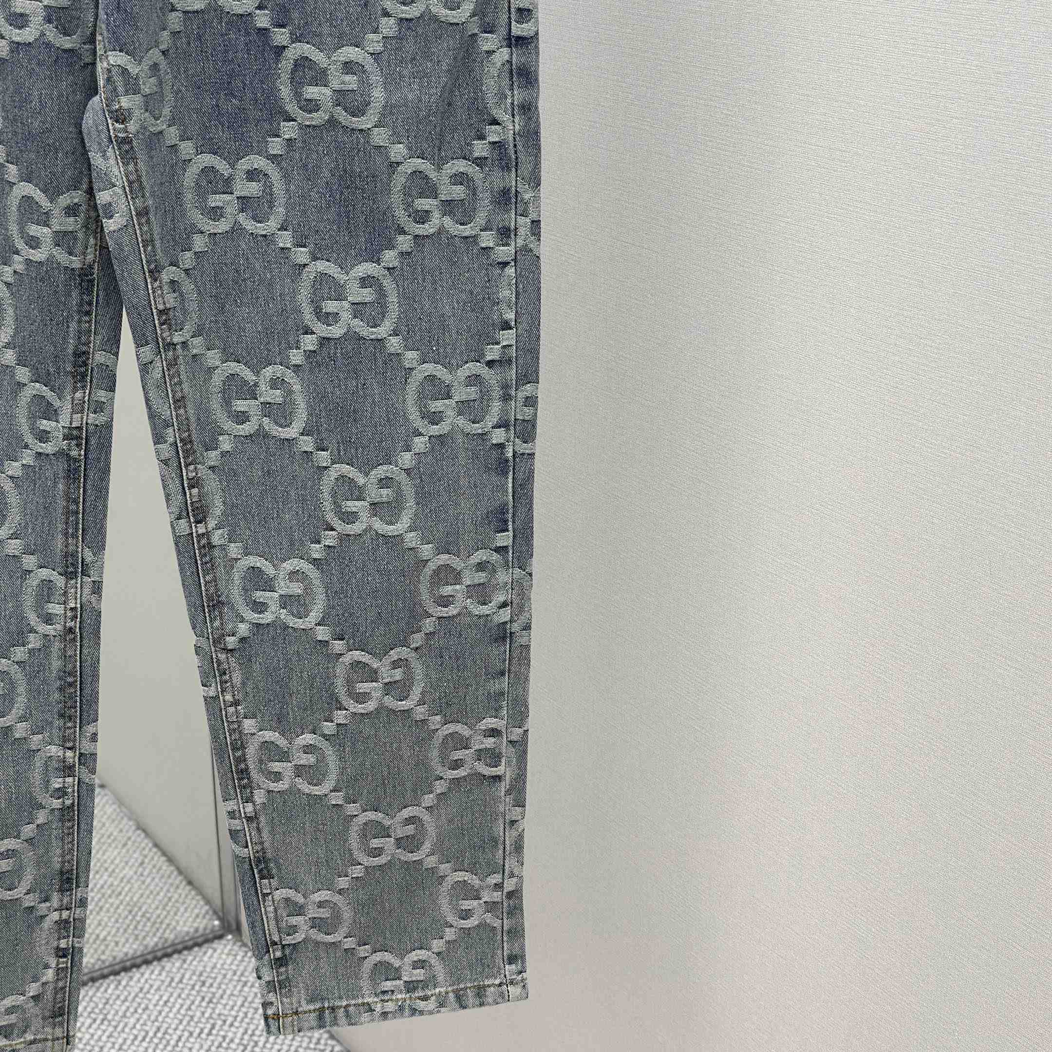 Gucci GG Jeans - FashionPlug