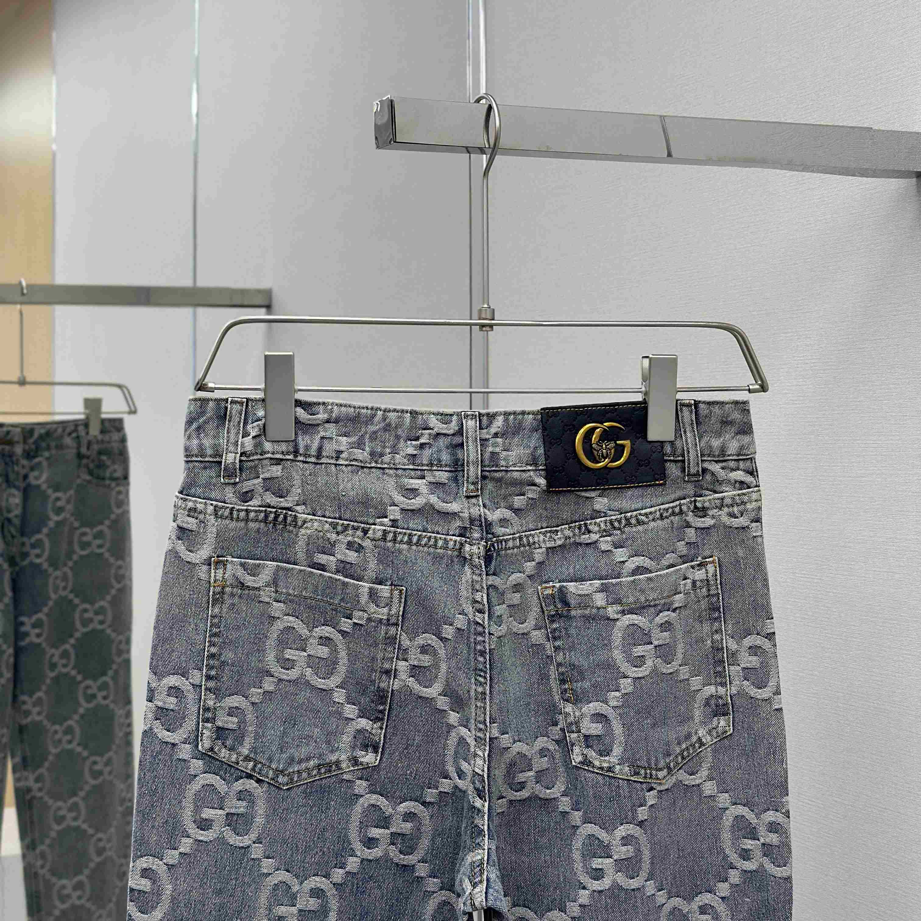 Gucci GG Jeans - FashionPlug