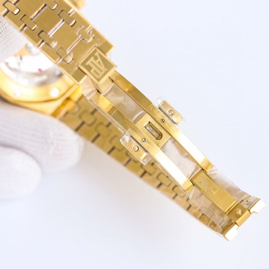 Audemars Piguet Royal Oak 15550BA Champagne Dial 1017 ALYX 9SM in Yellow Gold - FashionPlug