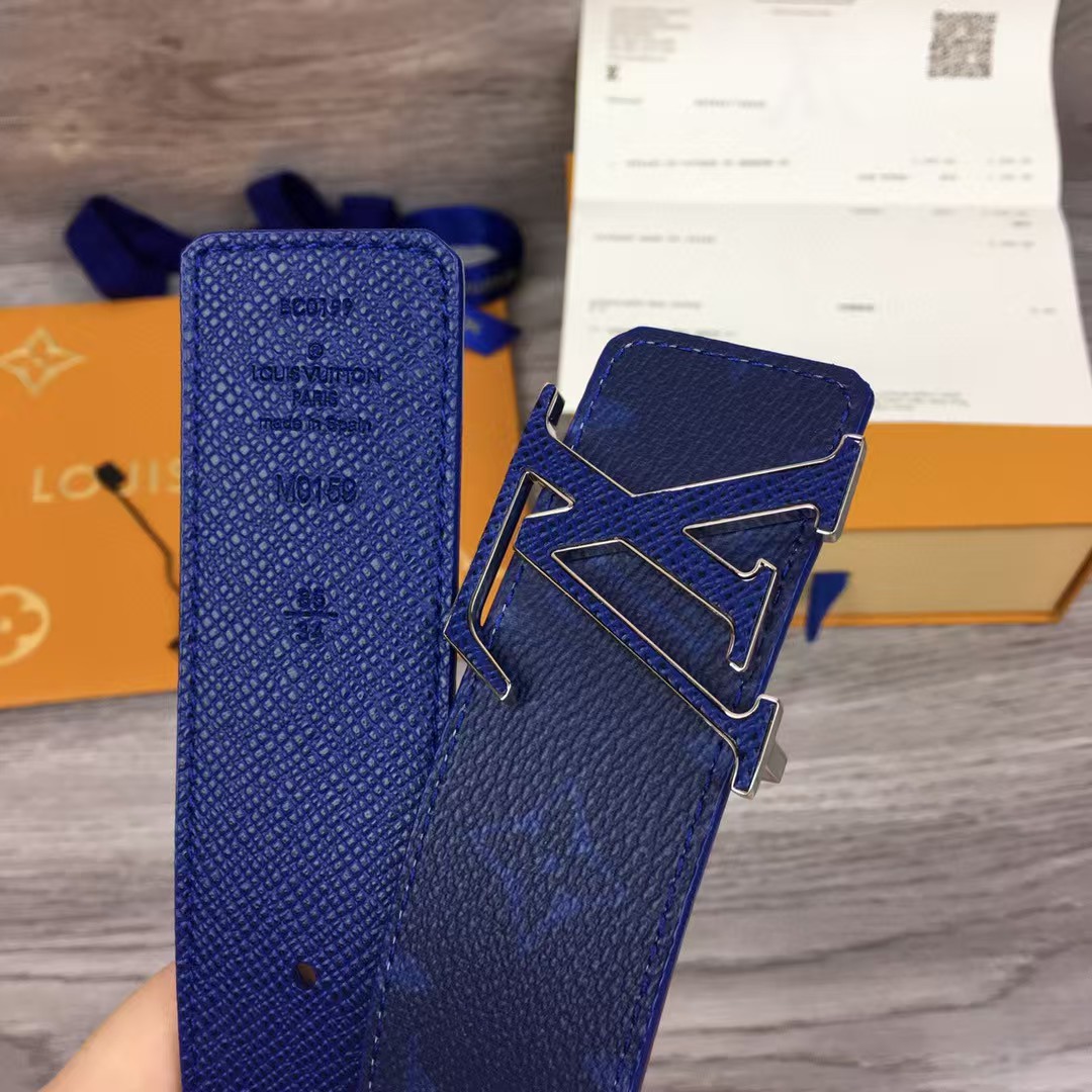 Louis Vuitton LV Dimension 40mm Reversible Belt    MO159U - FashionPlug