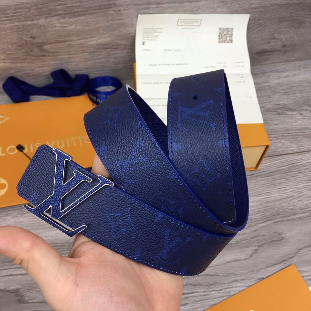 Louis Vuitton LV Dimension 40mm Reversible Belt    MO159U - FashionPlug