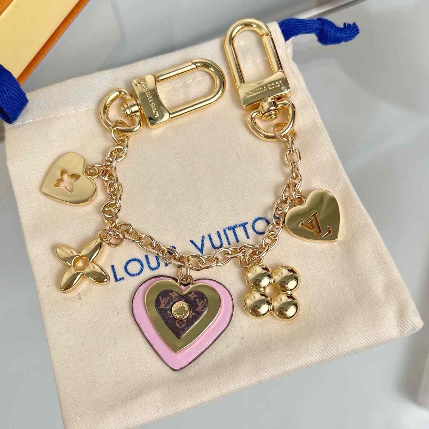 Louis Vuitton My Heart Bag Chain   M02338 - FashionPlug