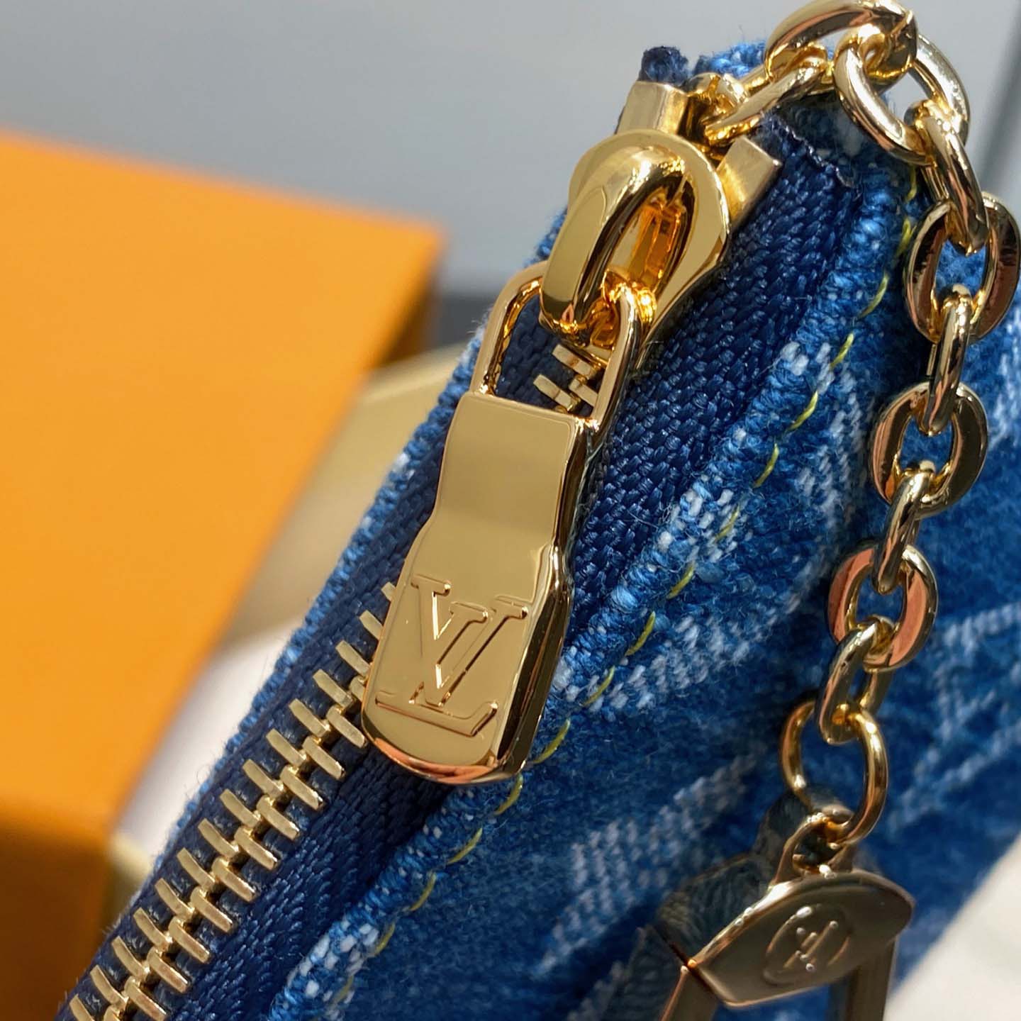 Louis Vuitton LV x TM Key Pouch   M14938 - FashionPlug