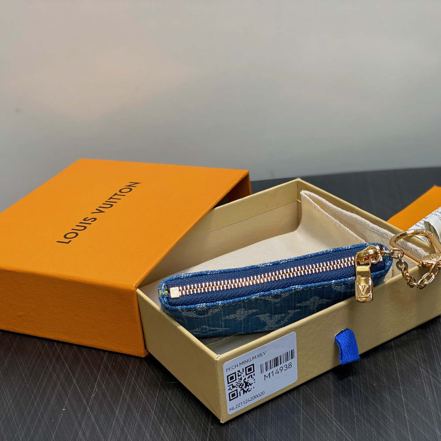 Louis Vuitton LV x TM Key Pouch   M14938 - FashionPlug