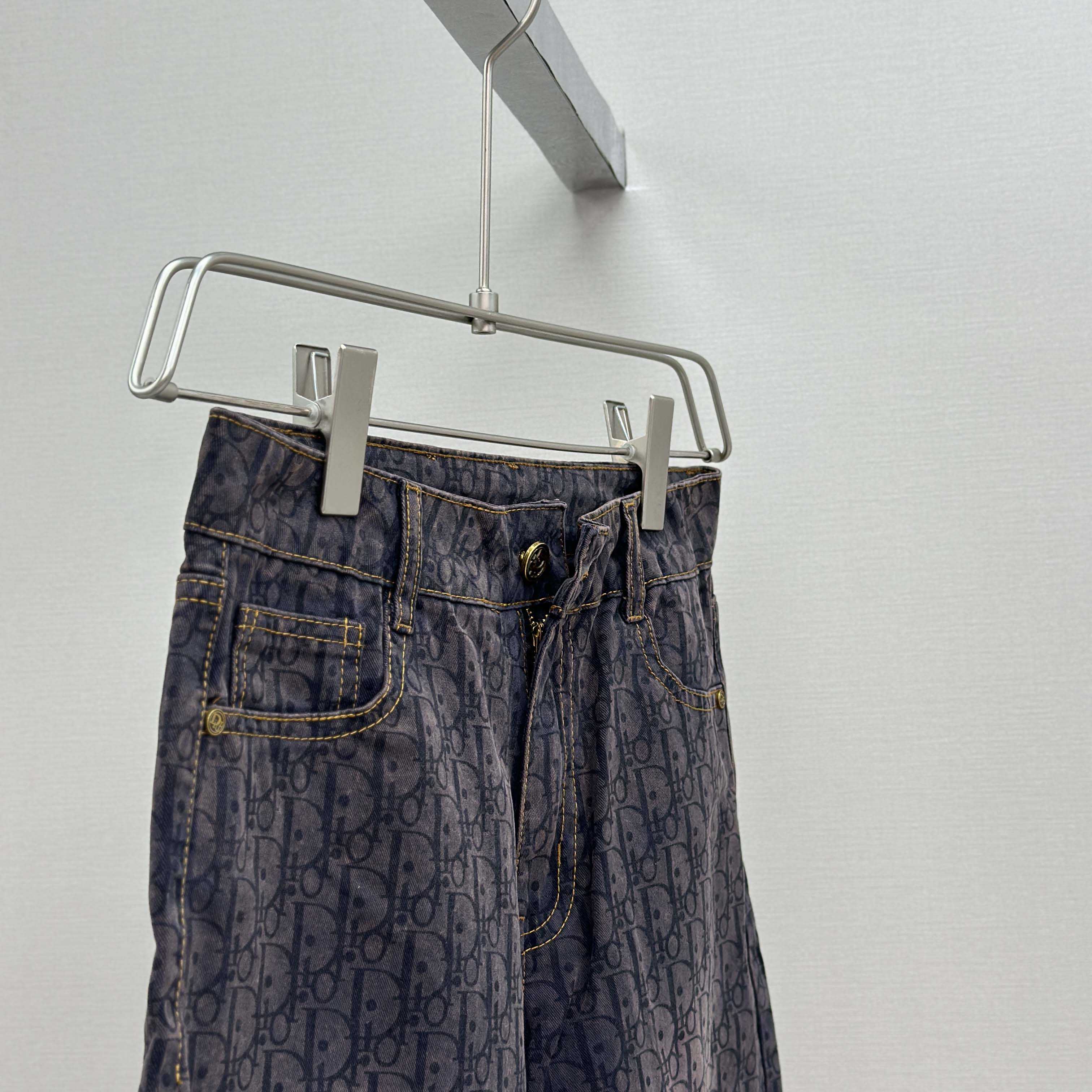 Dior Oblique Denim Shorts - FashionPlug