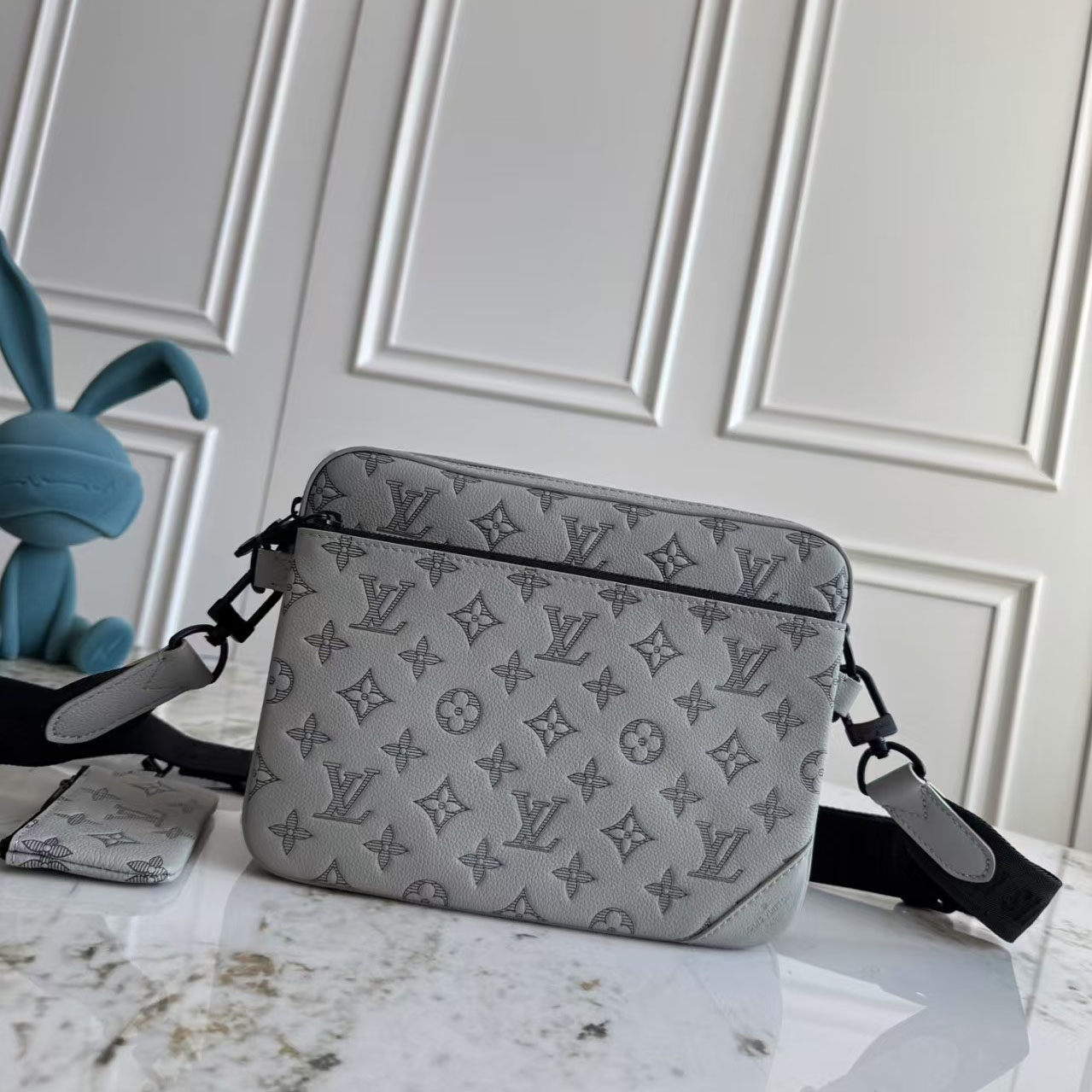 Louis Vuitton Trio Messenger   M46603 - FashionPlug