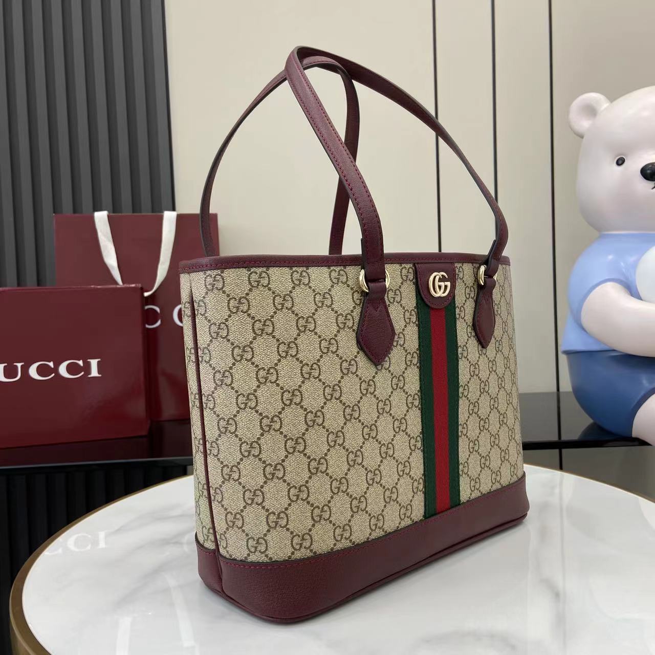 Gucci Ophidia Medium Tote Bag - FashionPlug
