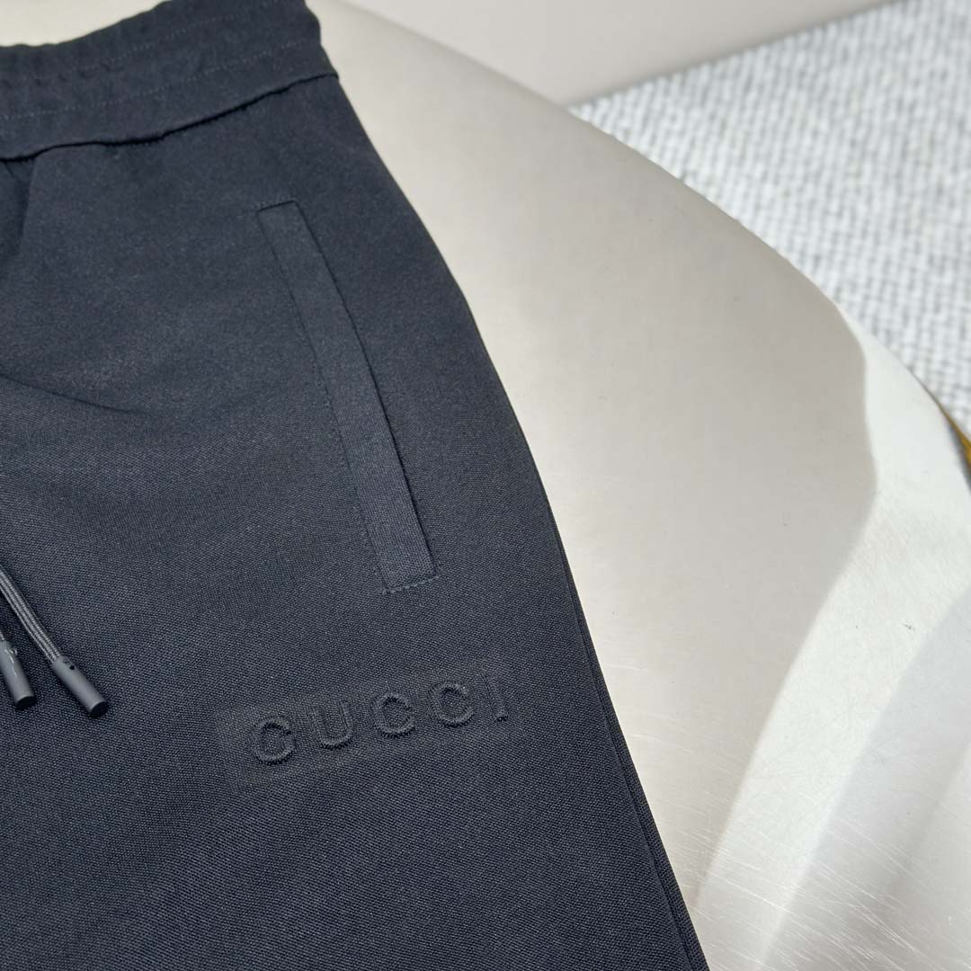 Gucci Cotton Pants - FashionPlug
