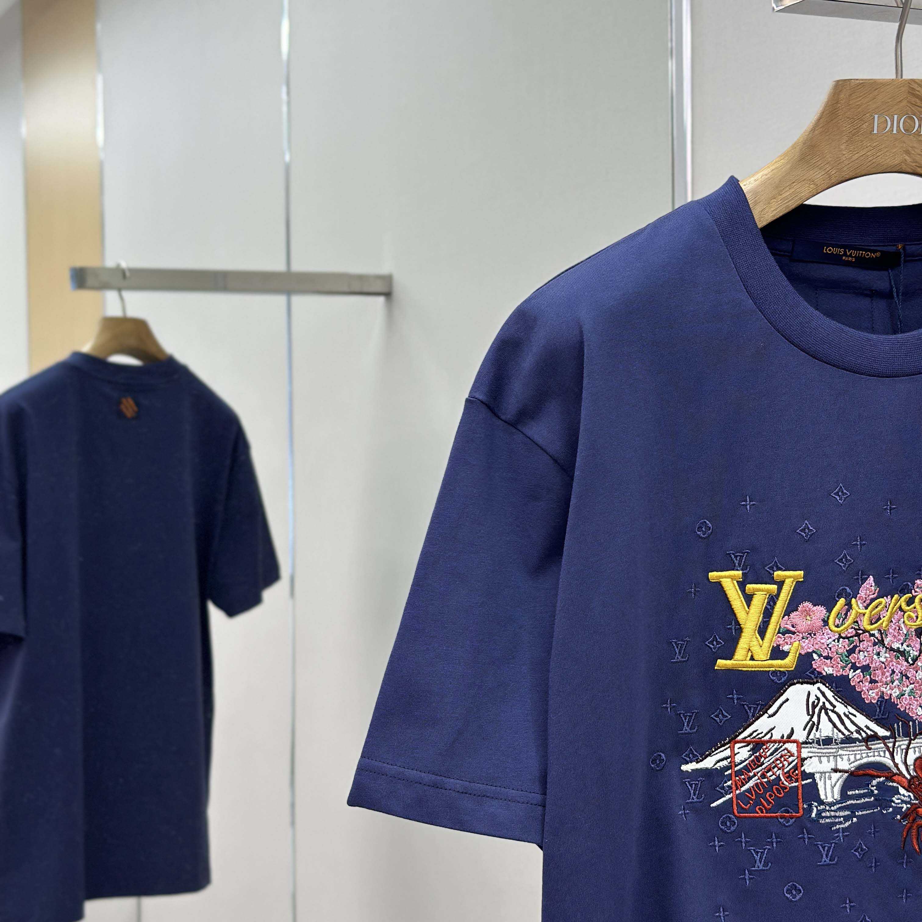 Louis Vuitton Embroidered T-Shirt   1AIMKV - FashionPlug
