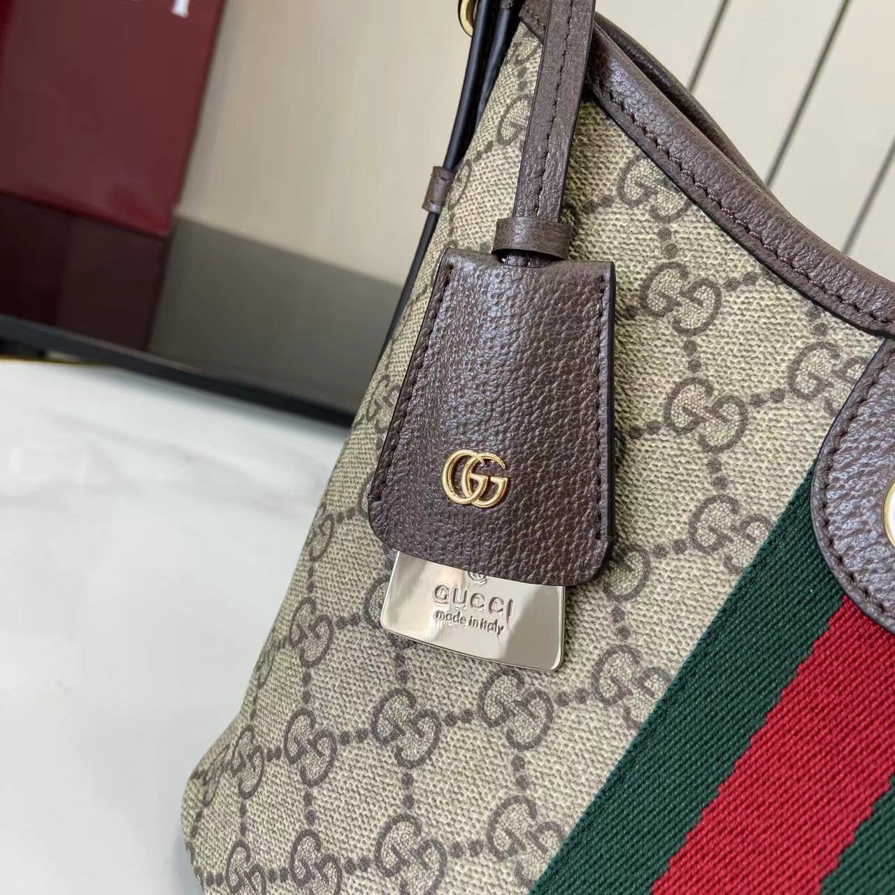 Gucci Ophidia Small Shoulder Bag - FashionPlug