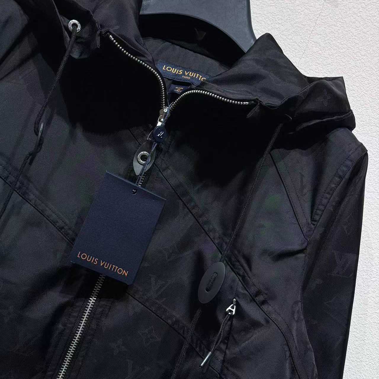 Louis Vuitton Cropped Monogram Windbreaker   1AHX65 - FashionPlug