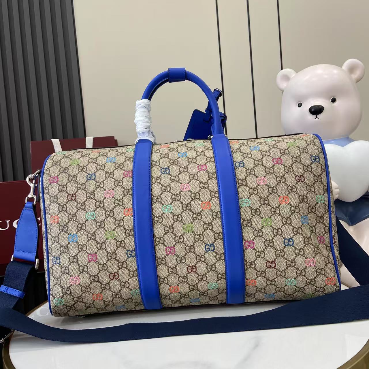 Gucci GG Multicolor Medium Duffle Bag - FashionPlug