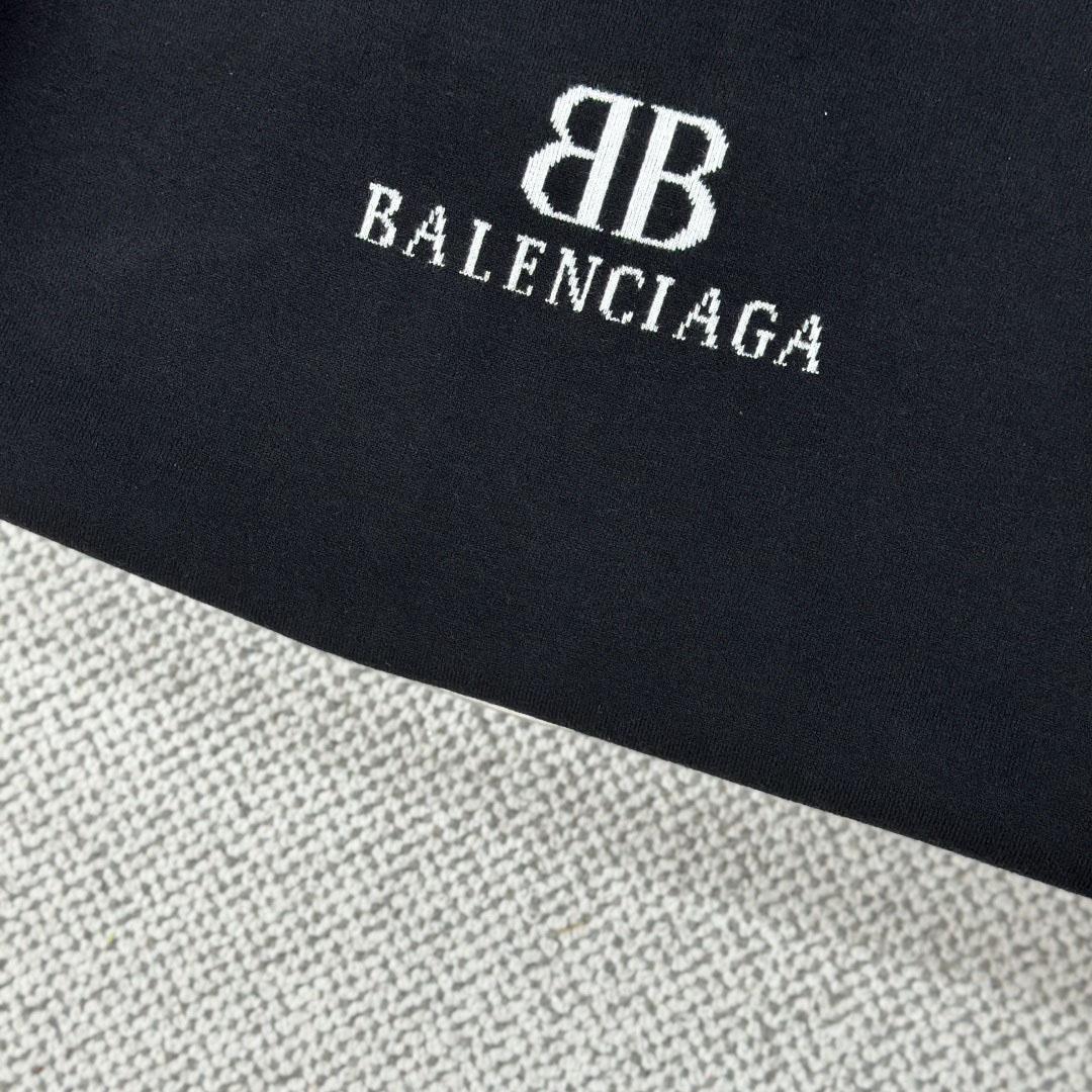 Balenciaga Crewneck Sweater In Black And White Wool Knit - FashionPlug
