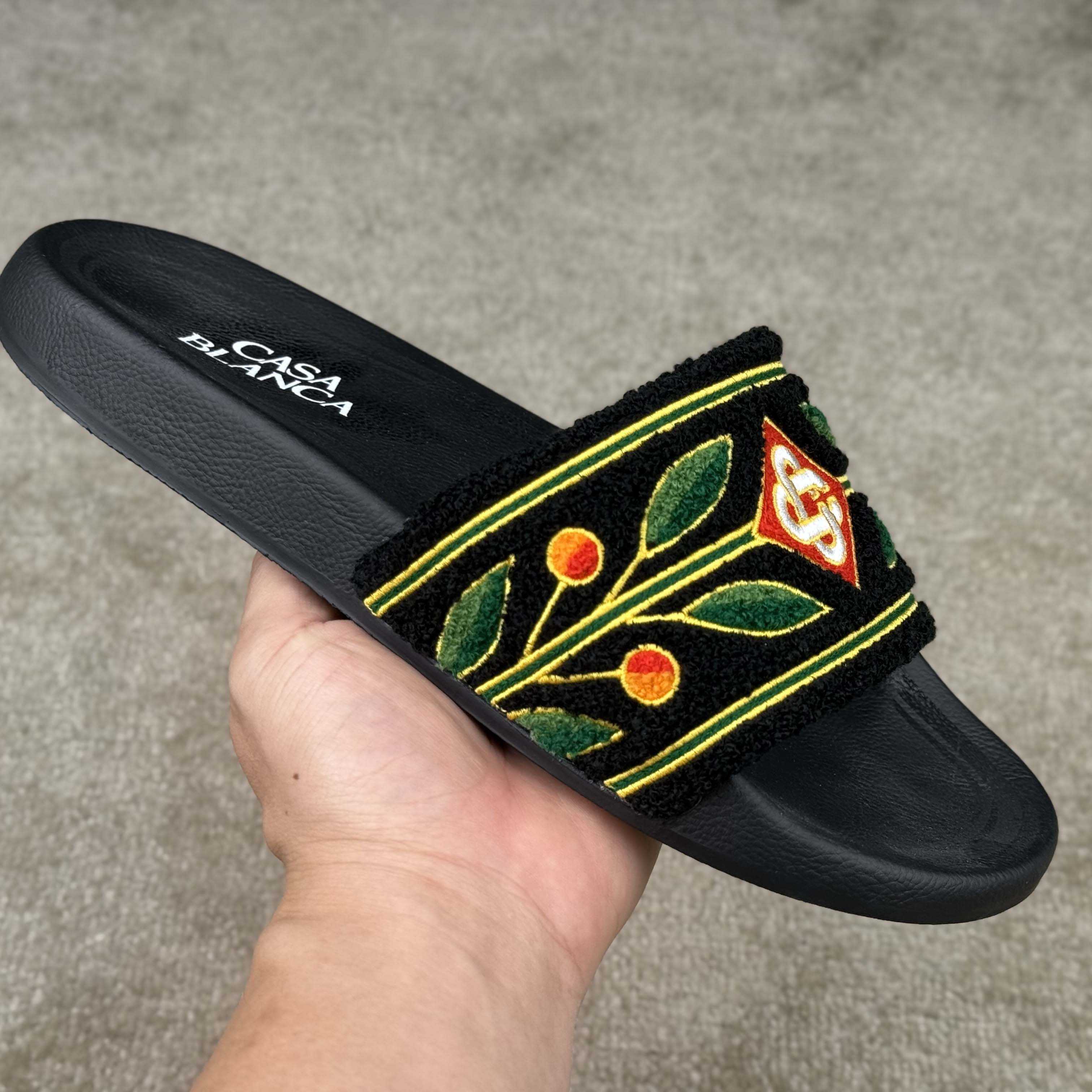 Casablanca Laurel Terry Slider  - FashionPlug
