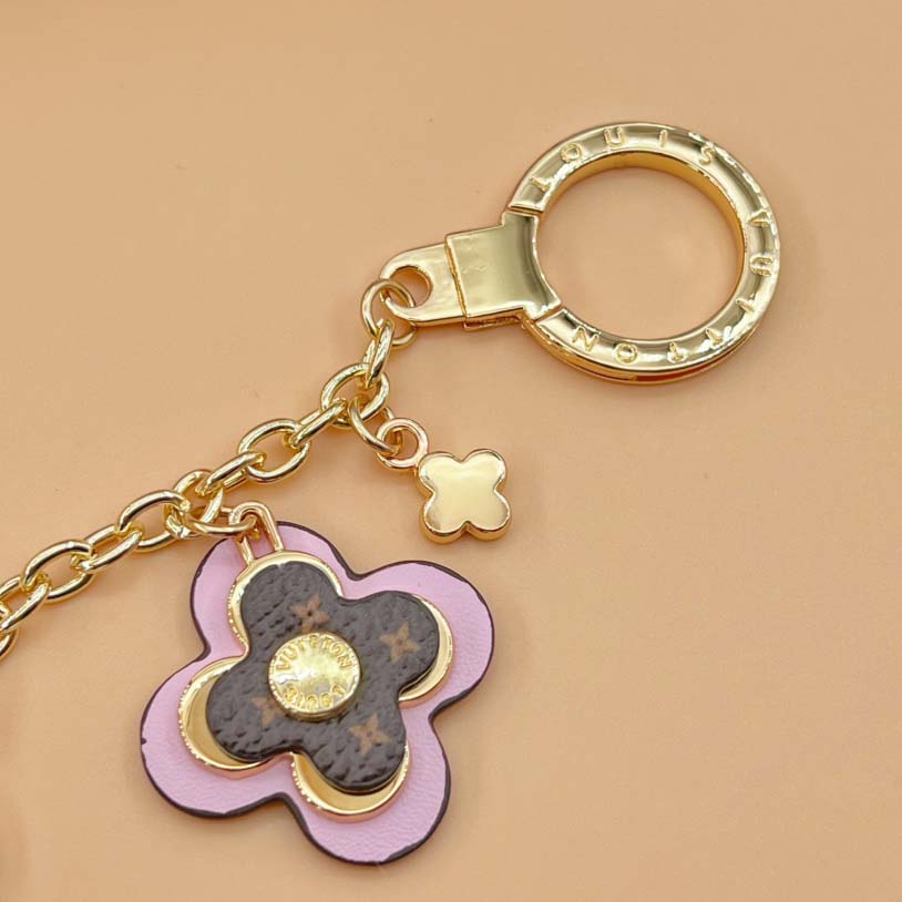 Louis Vuitton Blooming Flowers Chain Bag Charm   M01414 - FashionPlug