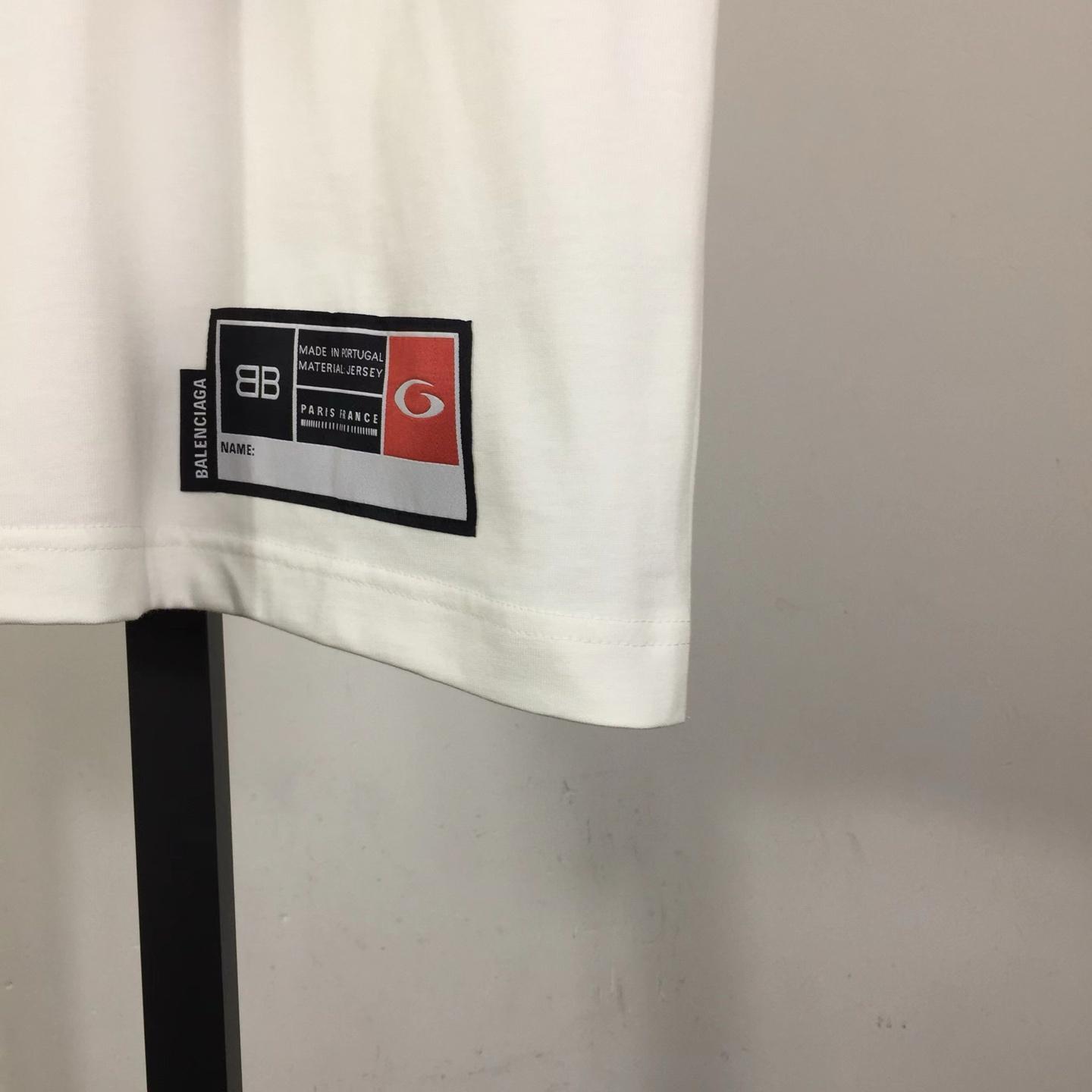 Balenciaga Basketball Series - Oversized T-Shirt In Off White - FashionPlug
