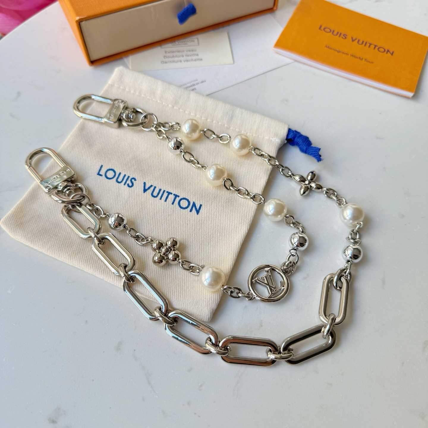 Louis Vuitton Midnight Pearl Chain Bag Charm   M02758 - FashionPlug