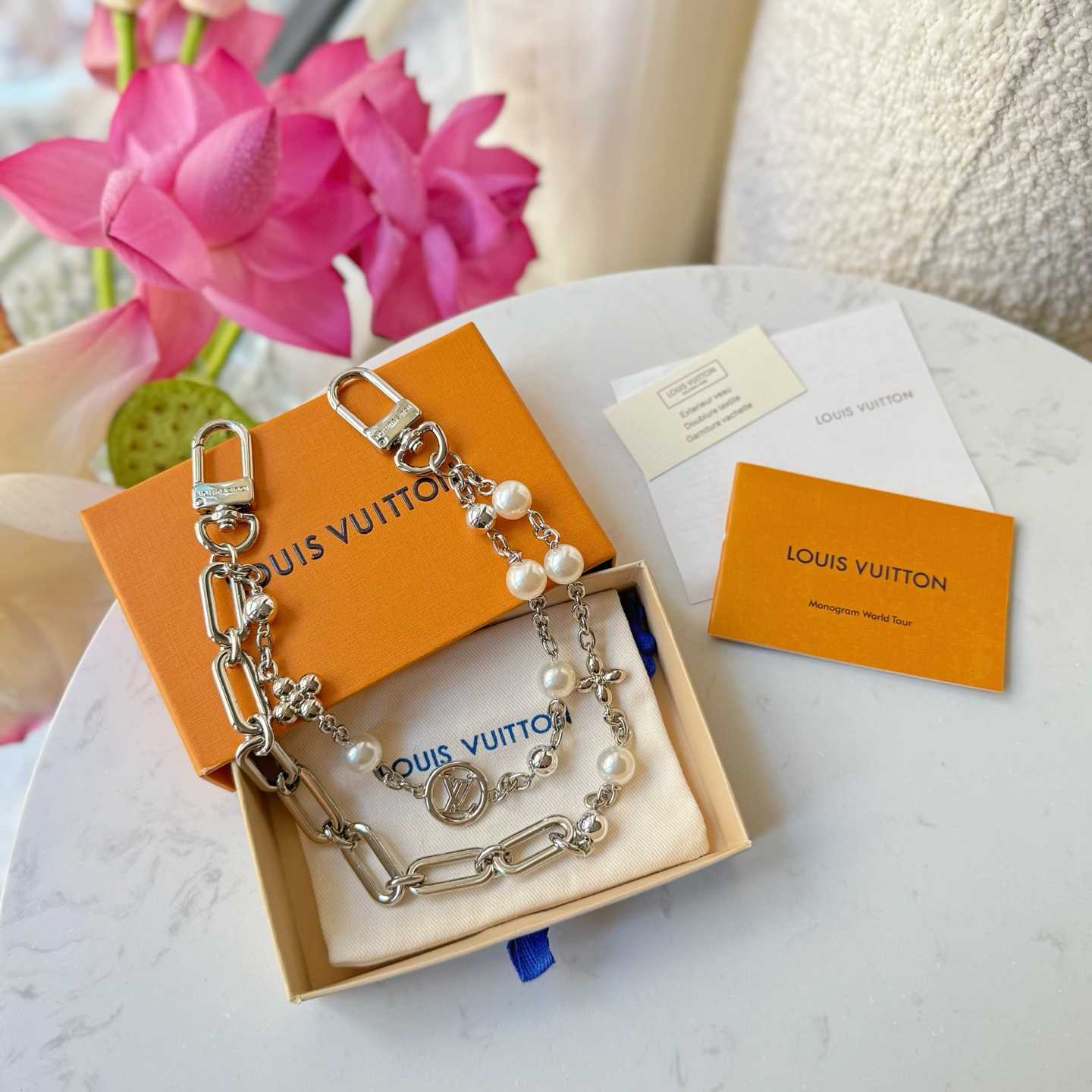 Louis Vuitton Midnight Pearl Chain Bag Charm   M02758 - FashionPlug