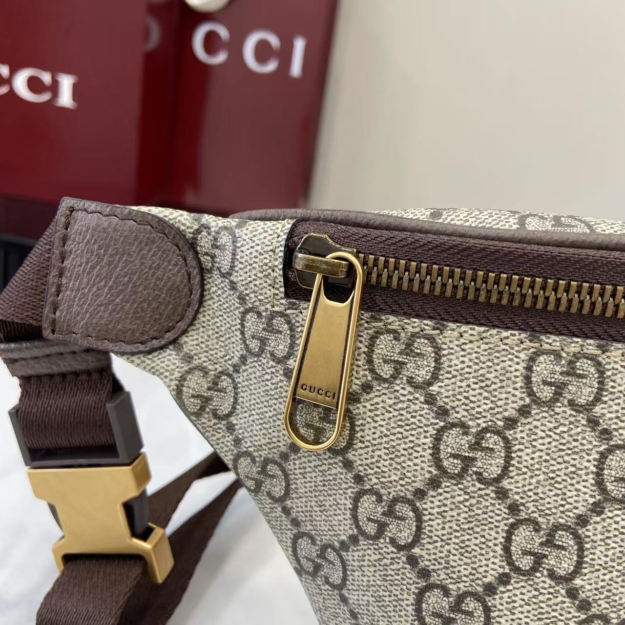 Gucci Ophidia Small Belt Bag - FashionPlug