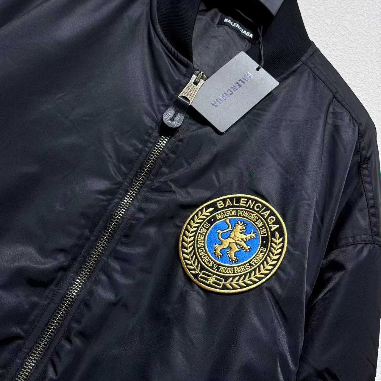 Balenciaga Bomber Jacket Large Fit In Black - FashionPlug