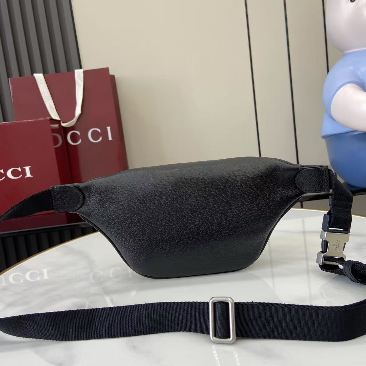 Gucci Ophidia Small Belt Bag - FashionPlug