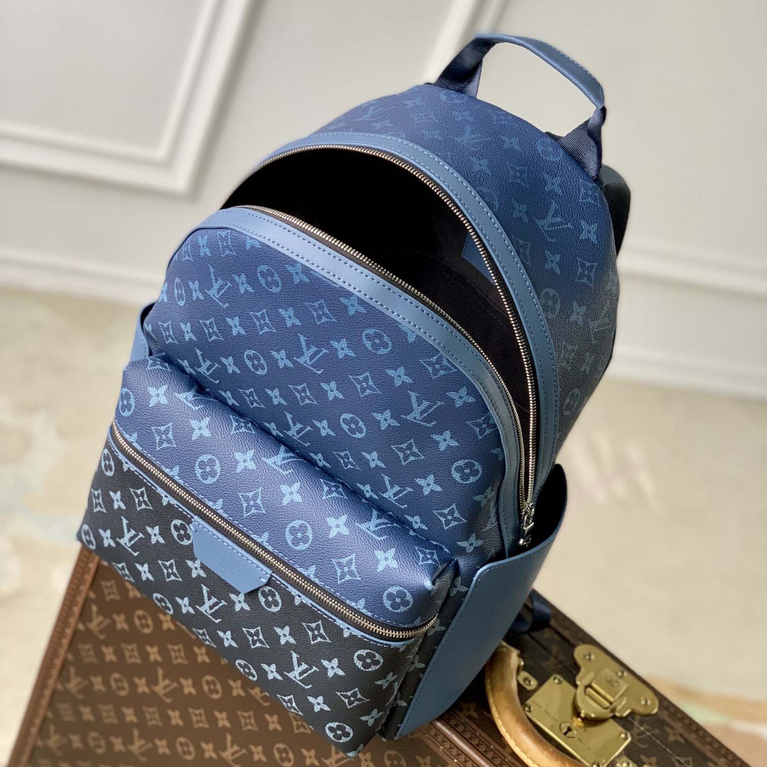 Louis Vuitton Discovery Backpack PM   M11590 - FashionPlug