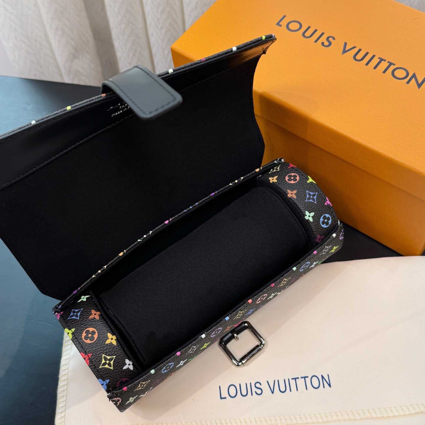 Louis Vuitton 3 Watch Case    - FashionPlug