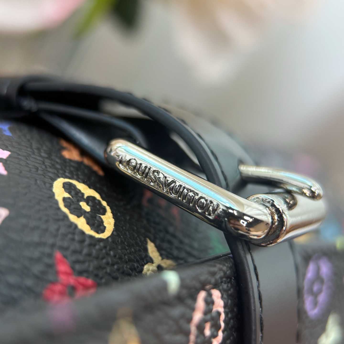 Louis Vuitton 3 Watch Case    - FashionPlug