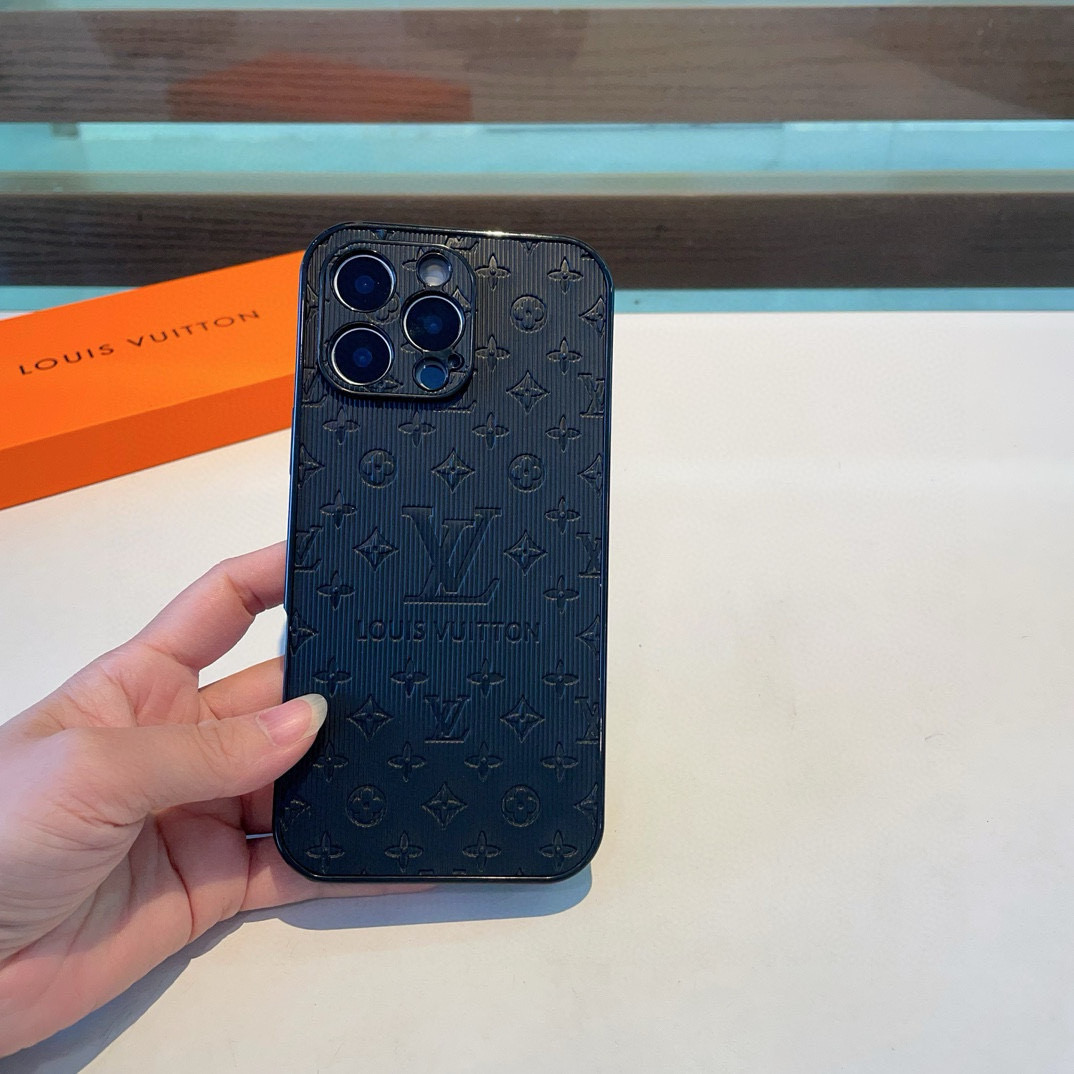 Louis Vuitton Phone Case  - FashionPlug