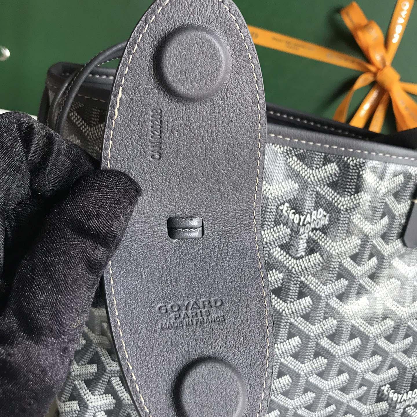 Goyard Goyardine Reversible Mini Anjou Grey （20*20*10cm） - FashionPlug