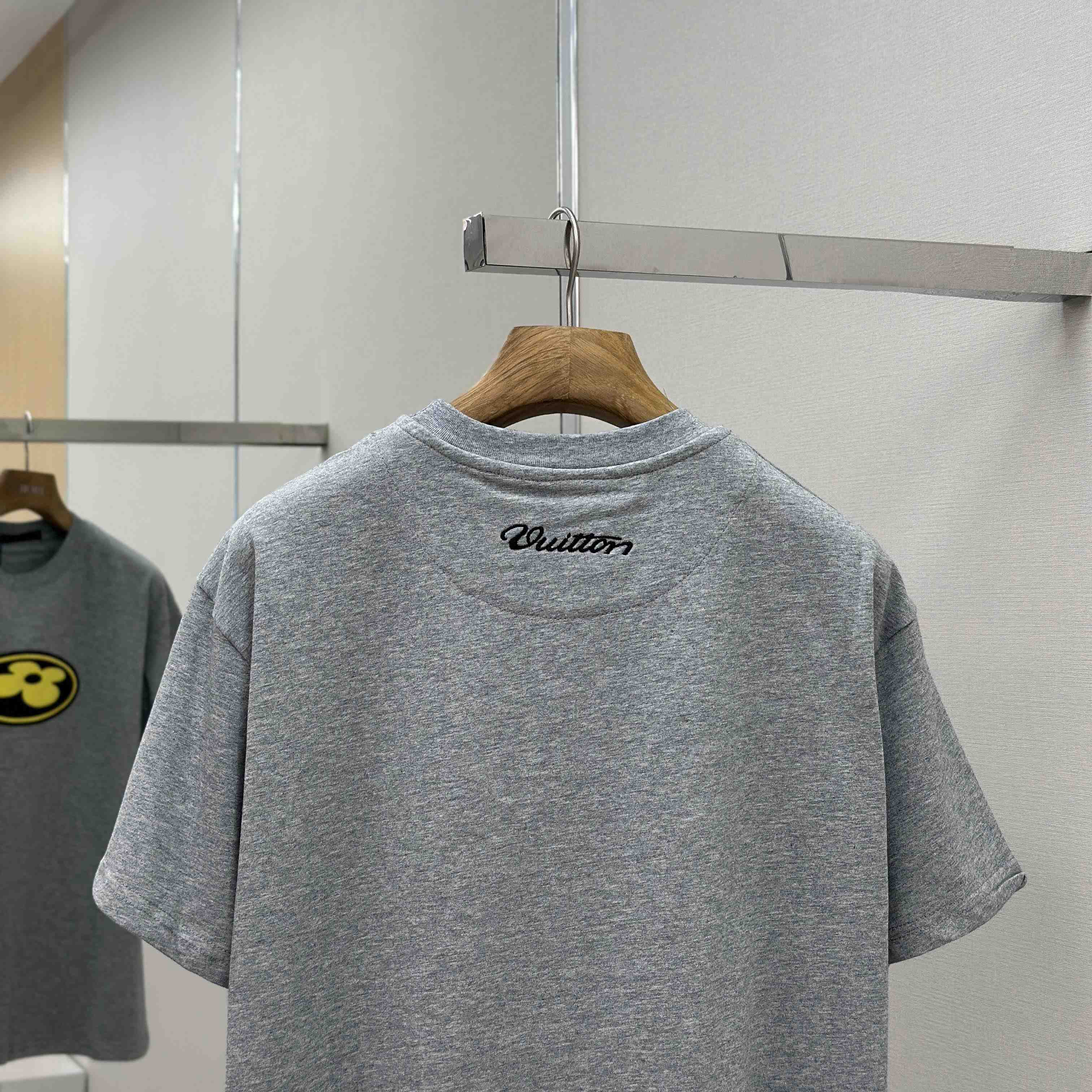 Louis Vuitton Graphic Patch T-Shirt   1AIMMH - FashionPlug