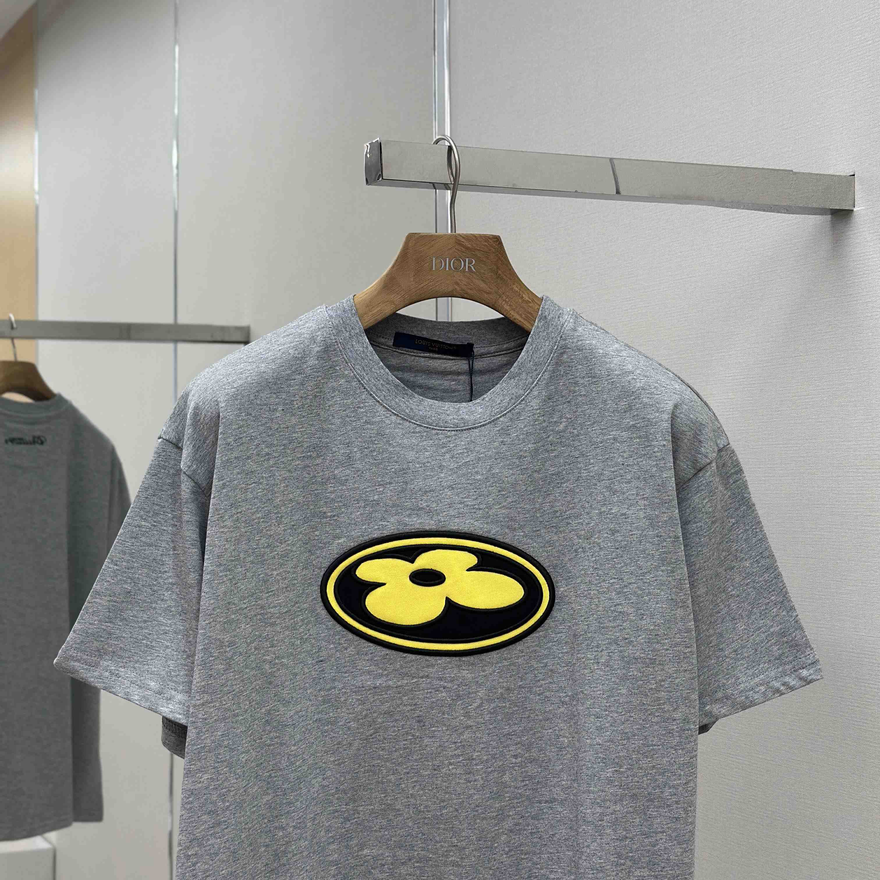 Louis Vuitton Graphic Patch T-Shirt   1AIMMH - FashionPlug