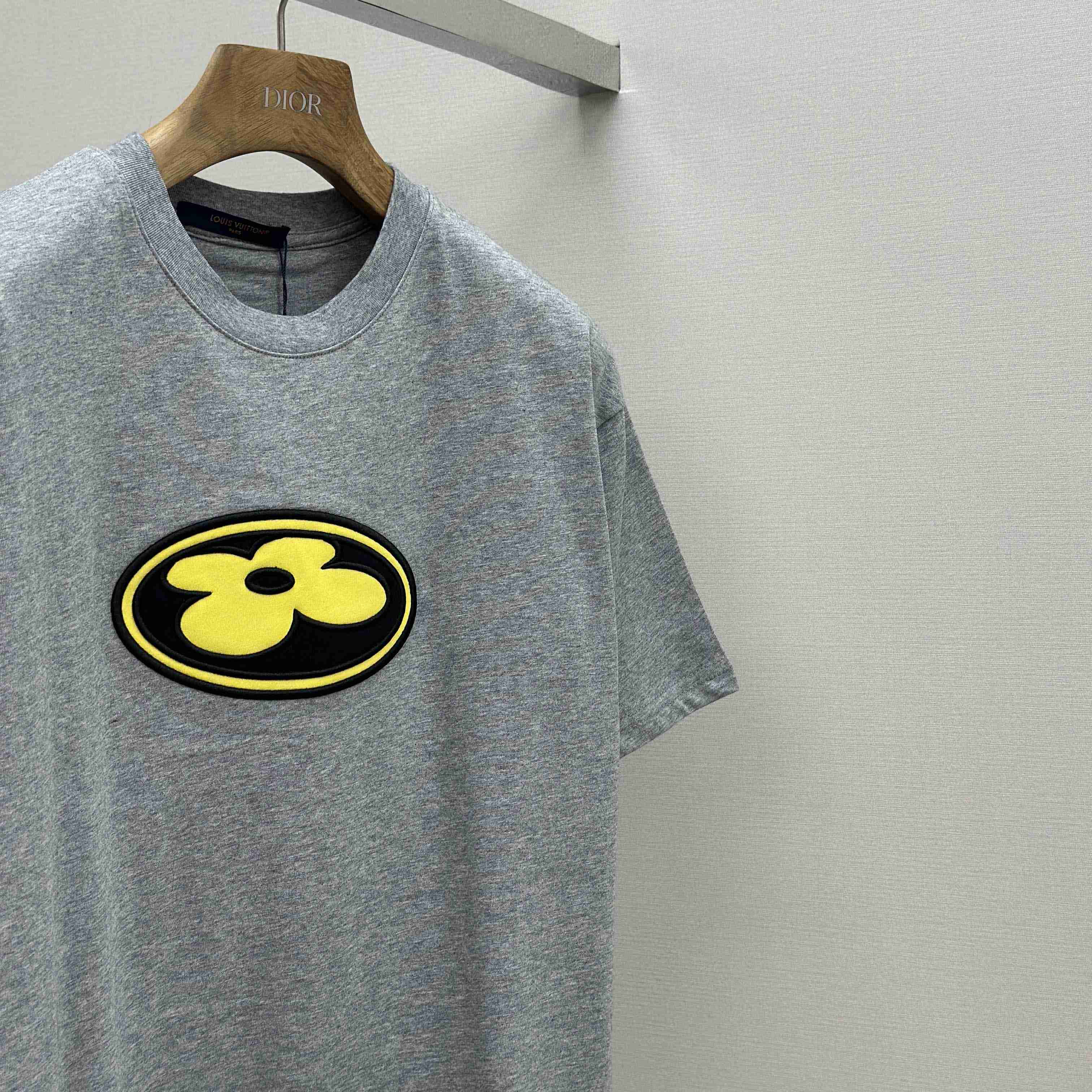 Louis Vuitton Graphic Patch T-Shirt   1AIMMH - FashionPlug