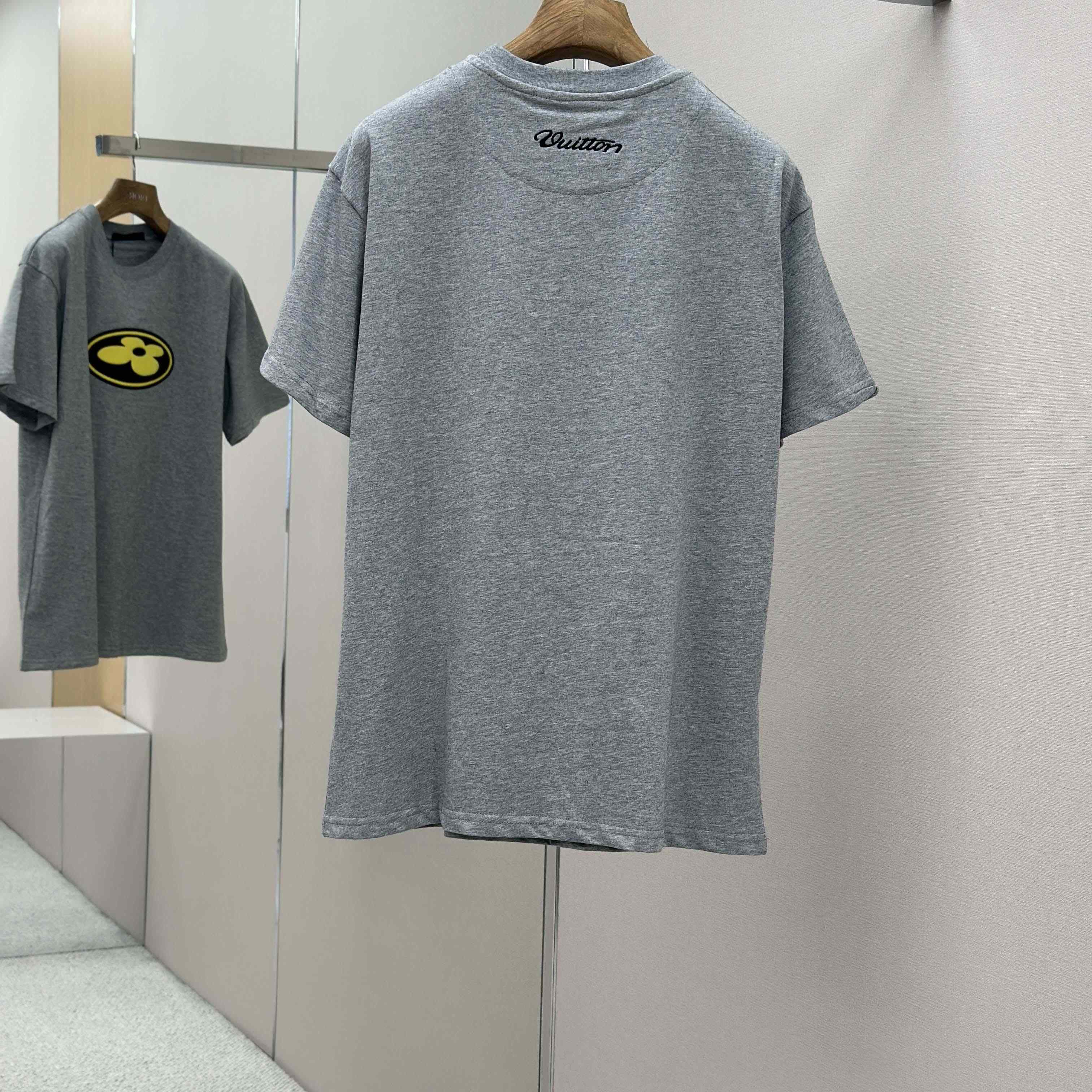 Louis Vuitton Graphic Patch T-Shirt   1AIMMH - FashionPlug