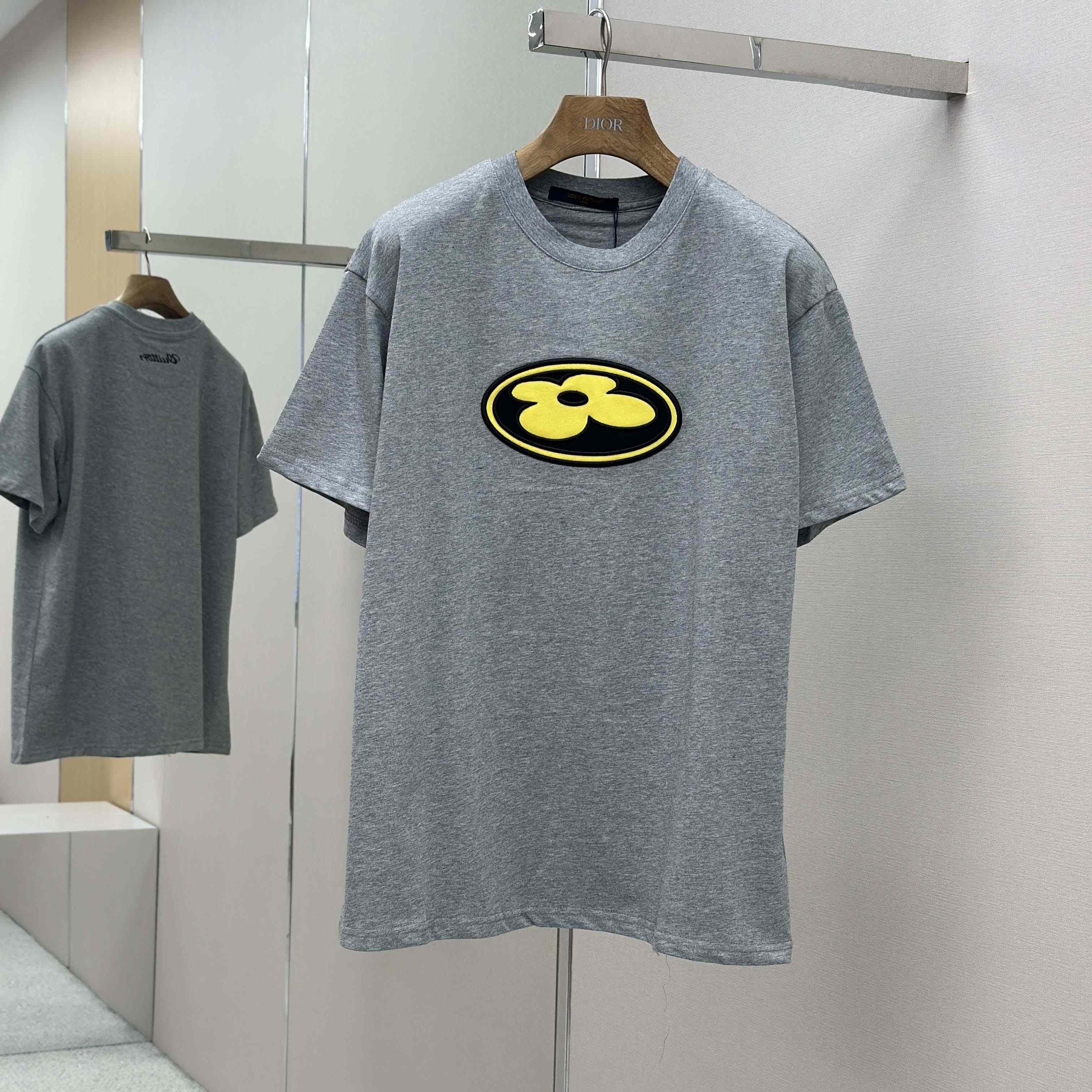 Louis Vuitton Graphic Patch T-Shirt   1AIMMH - FashionPlug