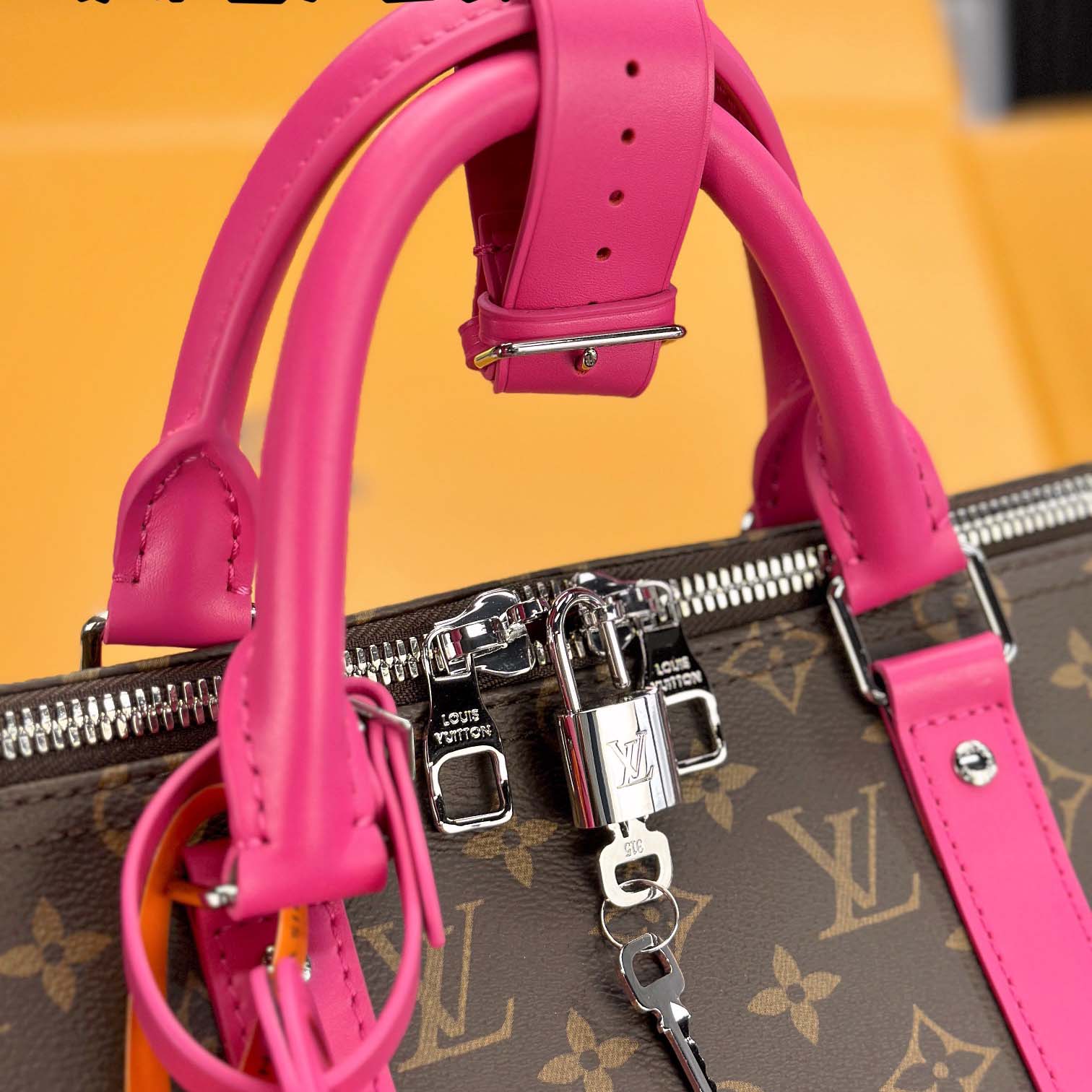 Louis Vuitton Keepall Bandoulière 50  M46773 - FashionPlug