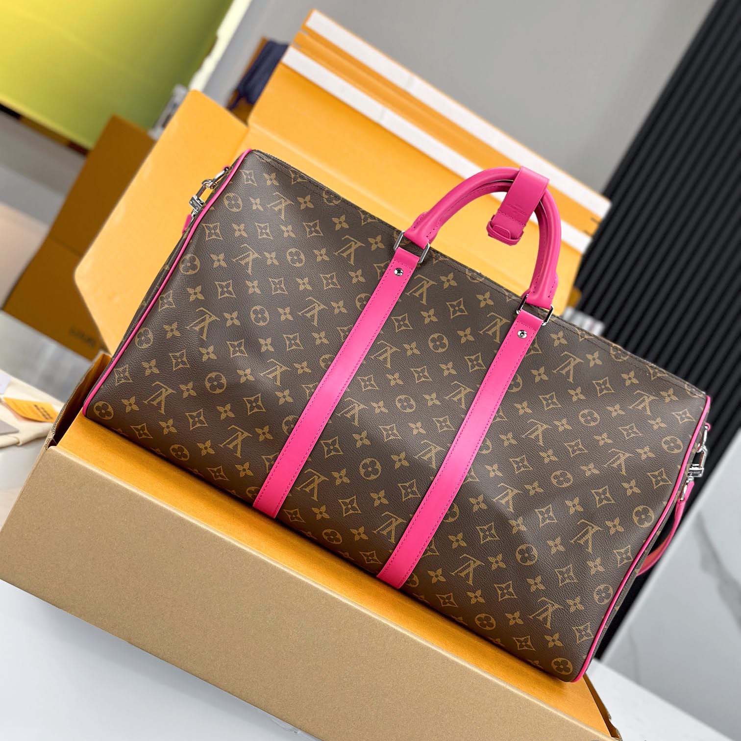 Louis Vuitton Keepall Bandoulière 50  M46773 - FashionPlug