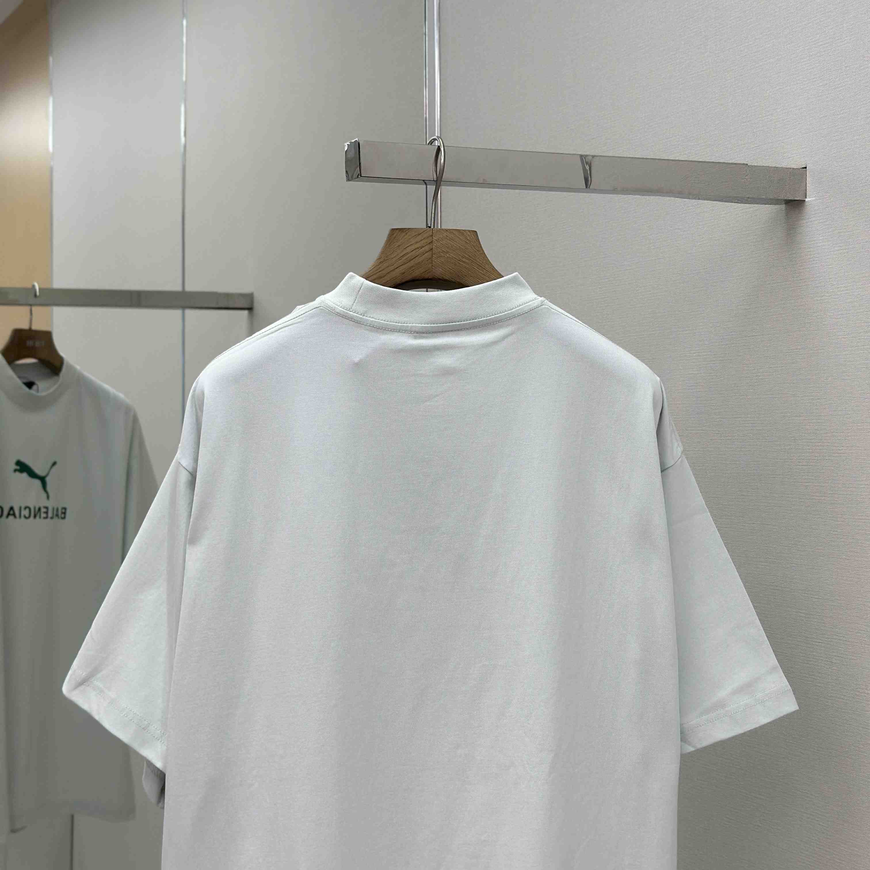 Balenciaga I PUMA Oversized T-Shirt in dirty white dry jersey - FashionPlug