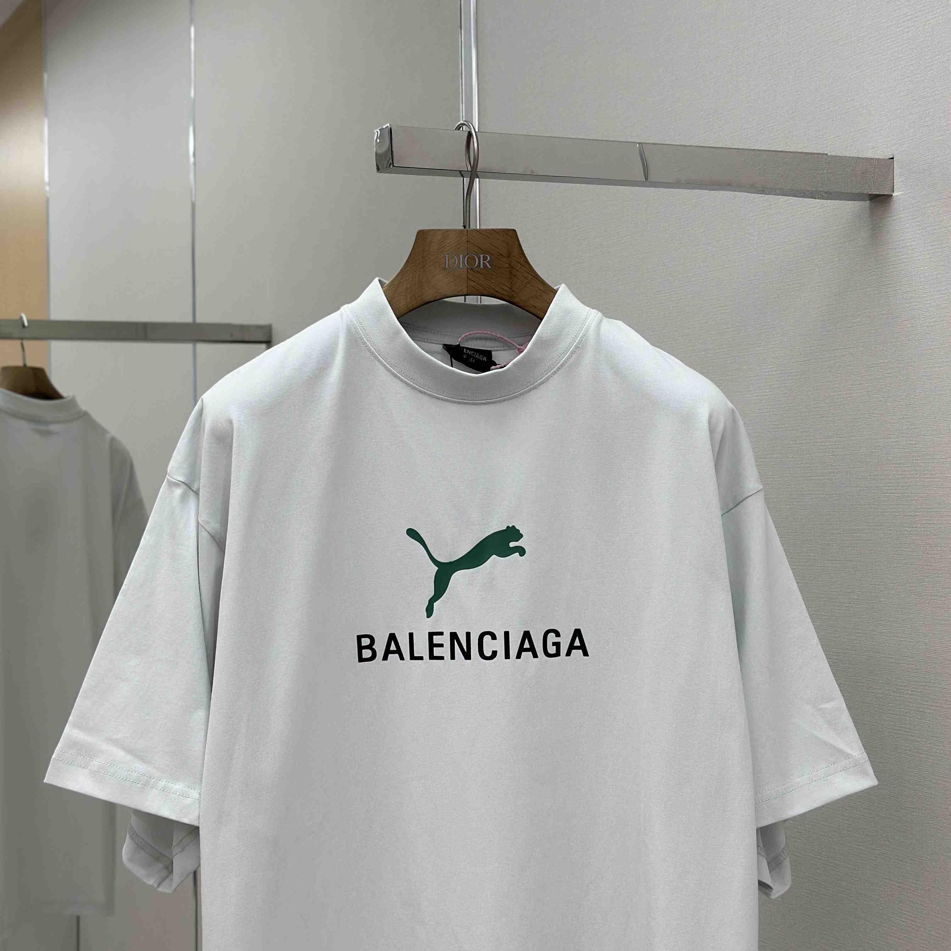 Balenciaga I PUMA Oversized T-Shirt in dirty white dry jersey - FashionPlug
