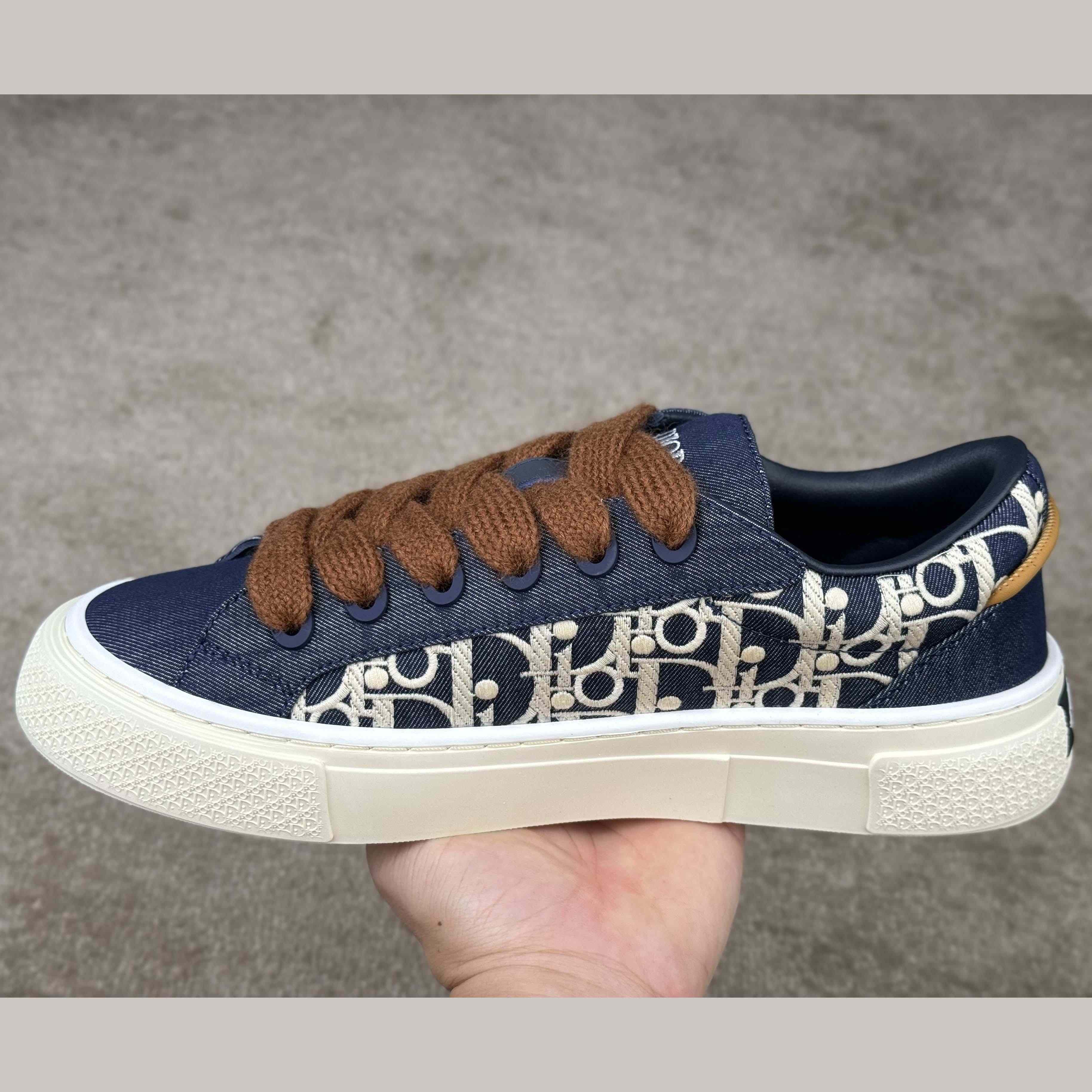 Dior B33 Sneaker  - FashionPlug