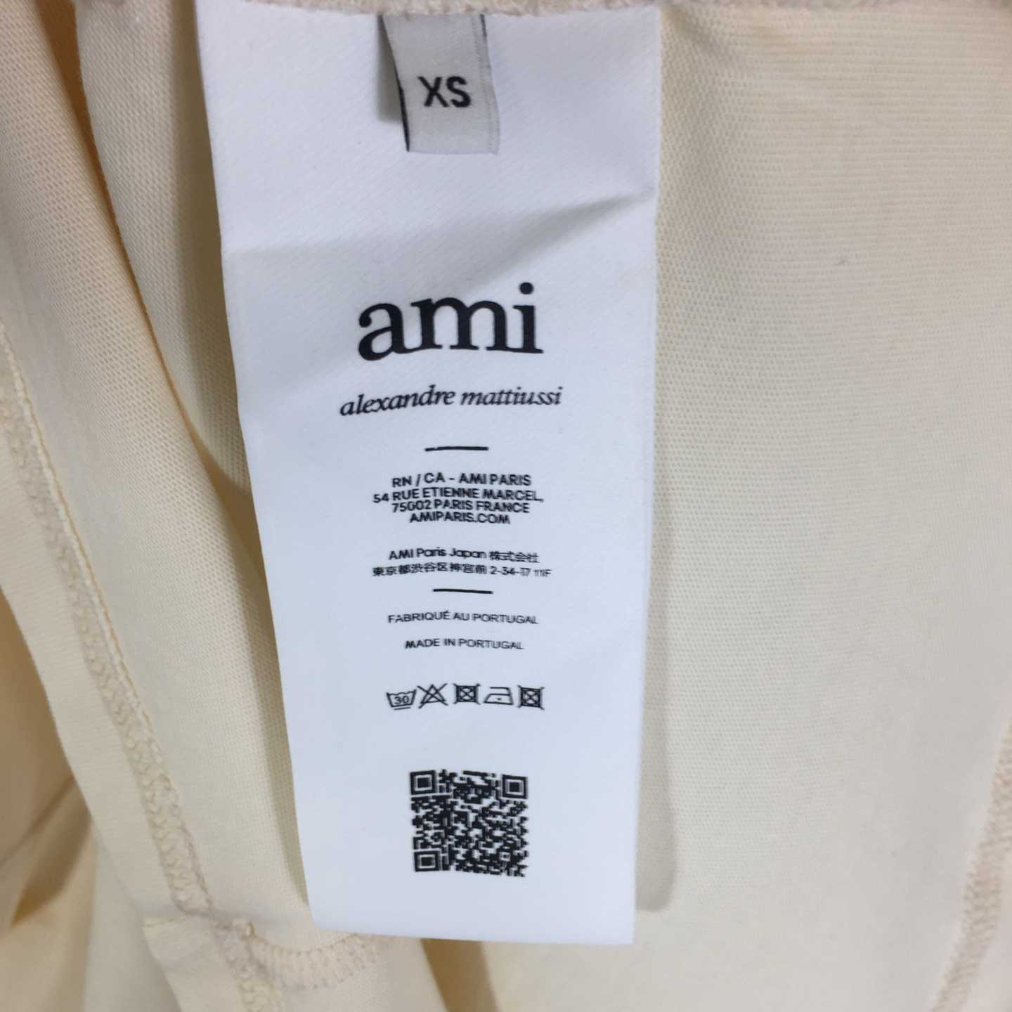 AMI Paris T-Shirt  - FashionPlug